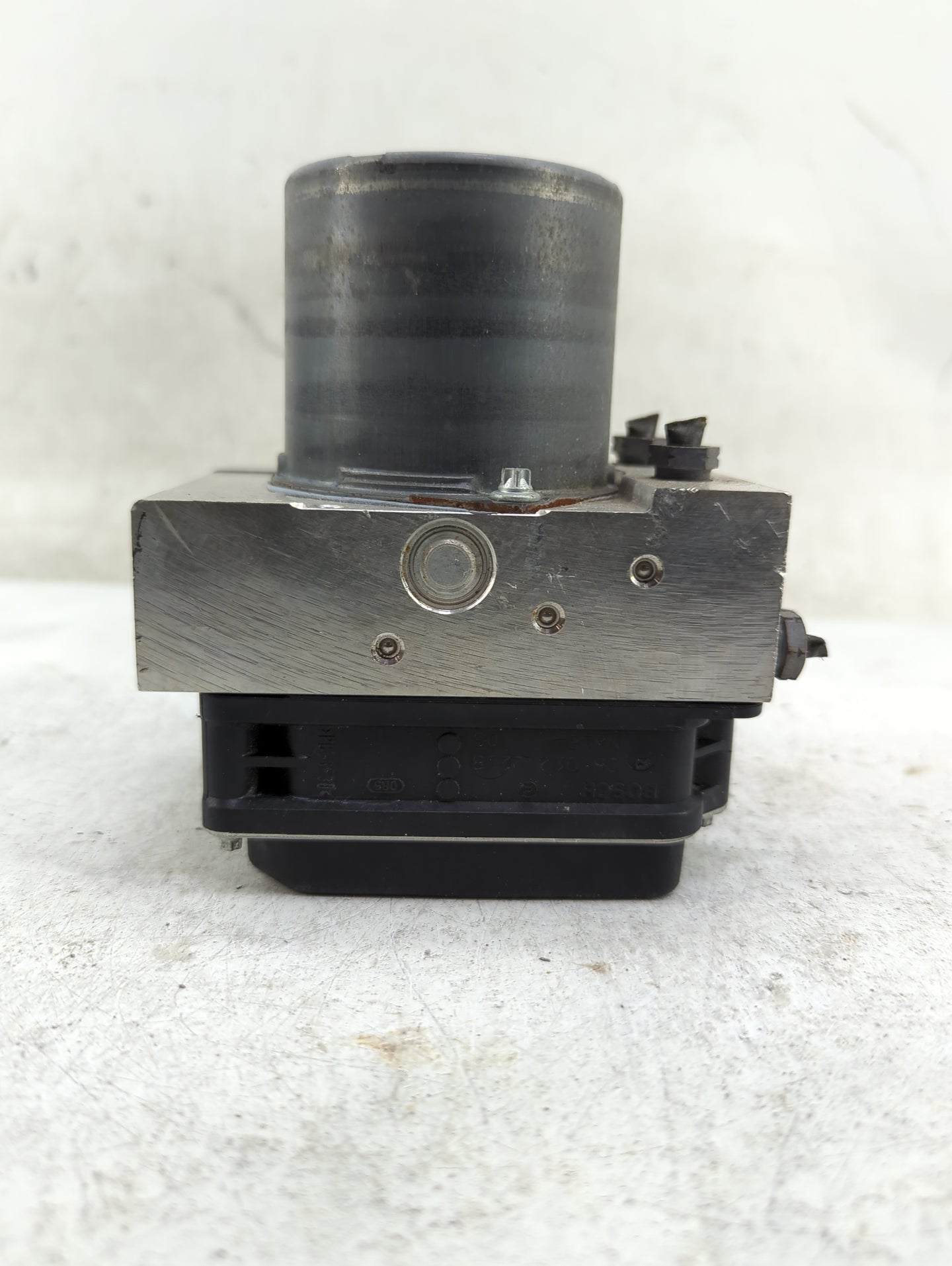 2013 Mercedes-Benz E-Class ABS Pump Control Module Replacement P/N:0265239257 A2124317012, 12116/6/22Q4, 5410L8301012 Fits O