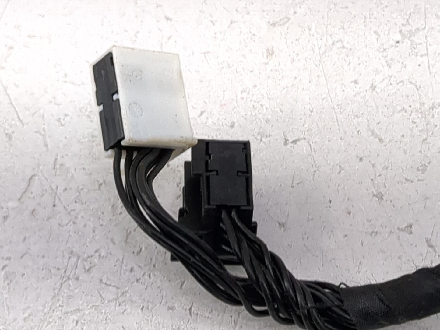 2013 Mercedes-Benz E-Class Driver Side View Mirror - Left Door Mirror OEM Used - Oemusedautoparts1.com