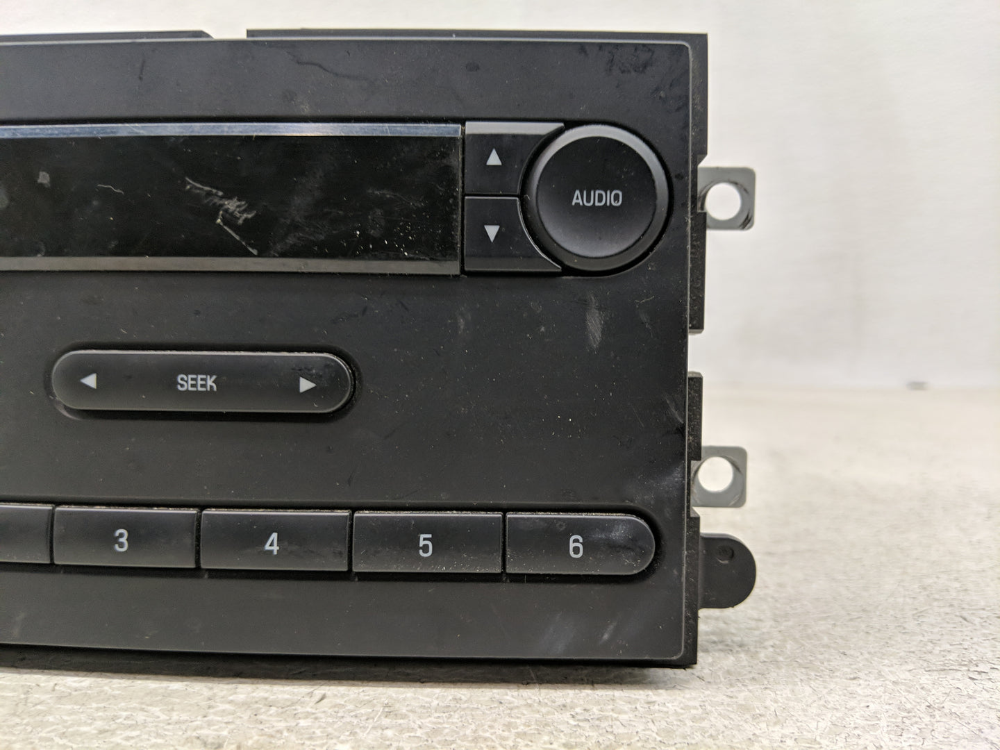 2013 Mercedes-Benz E250 Radio AM FM Cd Player Receiver Replacement P/N:DC2T-18K810-AA Fits Fits 2014 2015 2016 2017 2018 201