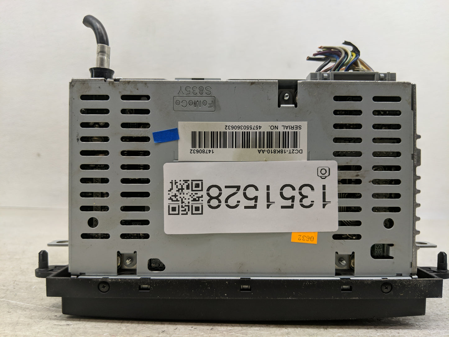 2013 Mercedes-Benz E250 Radio AM FM Cd Player Receiver Replacement P/N:DC2T-18K810-AA Fits Fits 2014 2015 2016 2017 2018 201