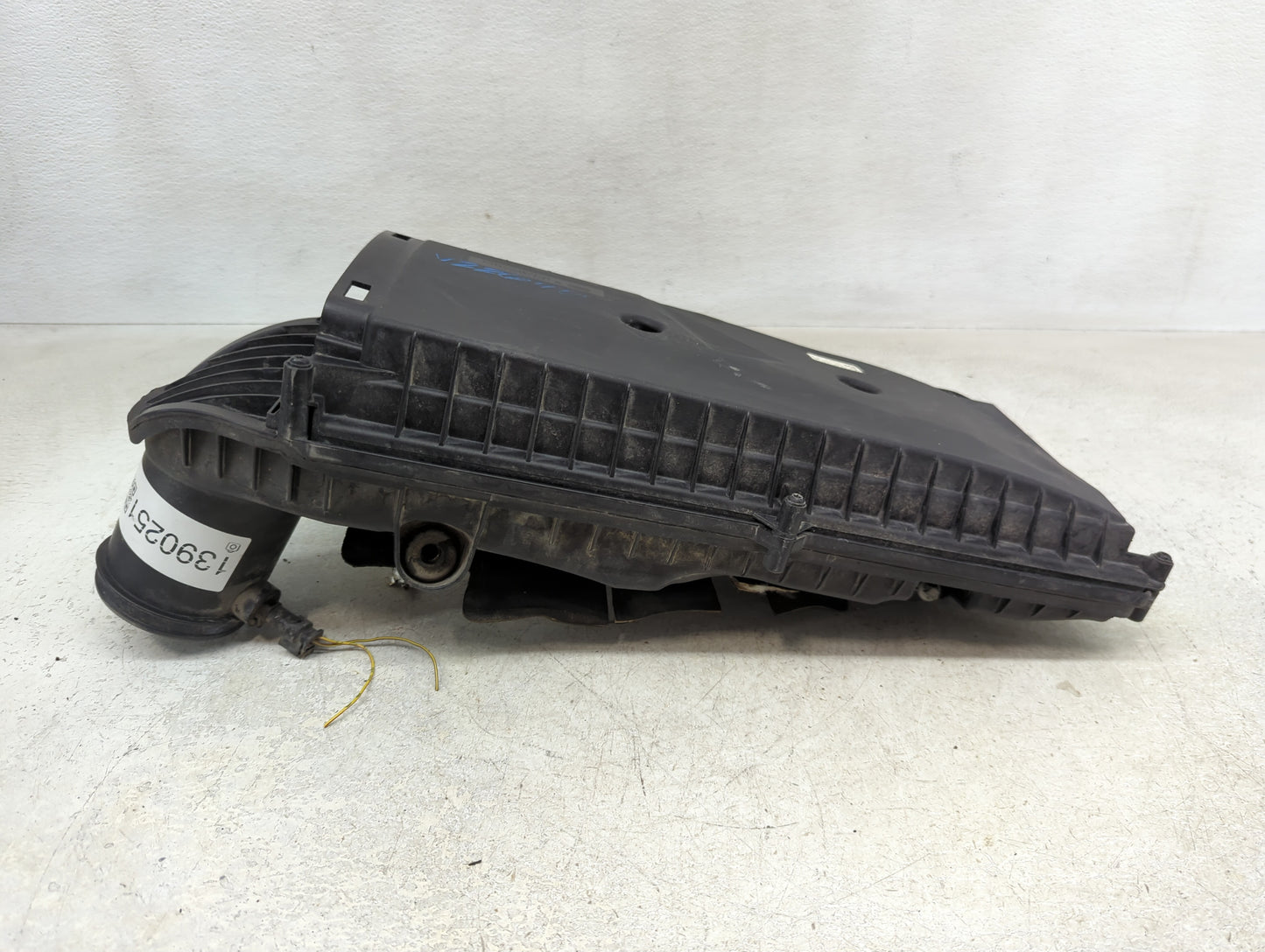 Mercedes-benz E250 Air Cleaner Intake-duct Hose Tube - Oemusedautoparts1.com