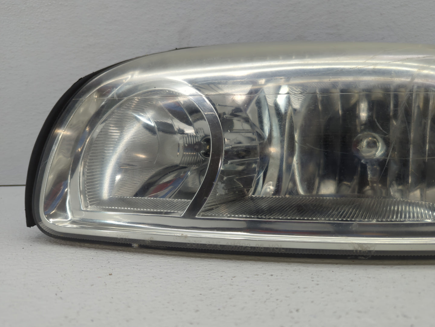 2013 Mercedes-Benz E250 Tail Light Assembly Driver Left OEM P/N:9C24-13405-AC VP9C2X-13441-AA Fits OEM Used Auto Parts - Oem