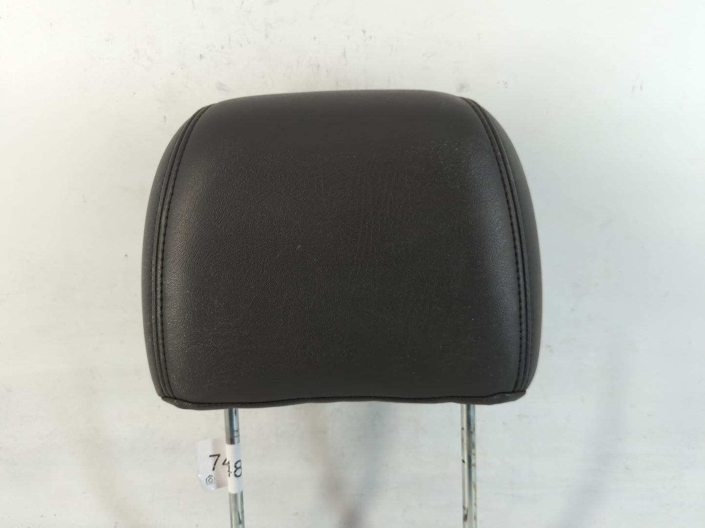 2013 Mercedes-Benz E300 Headrest Head Rest Front Driver Passenger Seat Fits OEM Used Auto Parts - Oemusedautoparts1.com
