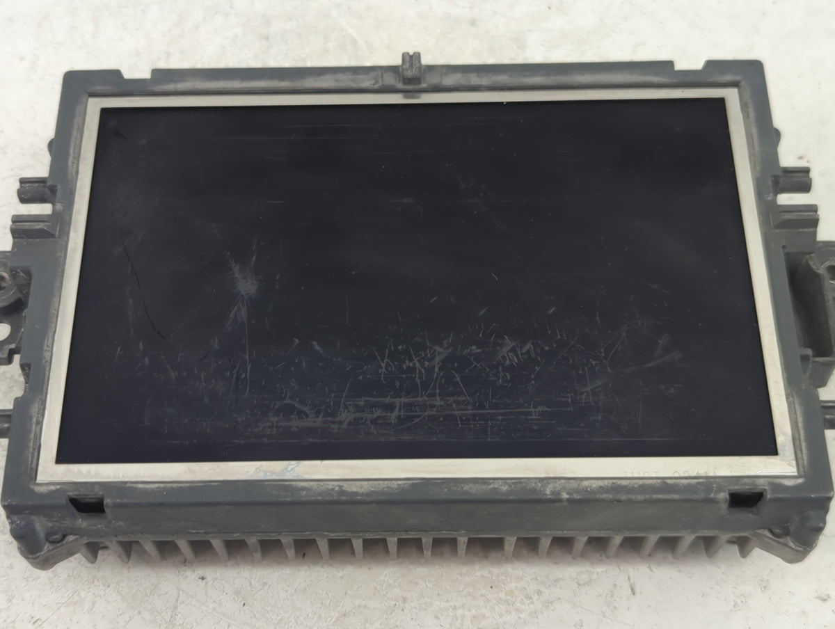 2012-2013 Mercedes-benz E350 Information Radio Display Screen - Oemusedautoparts1.com