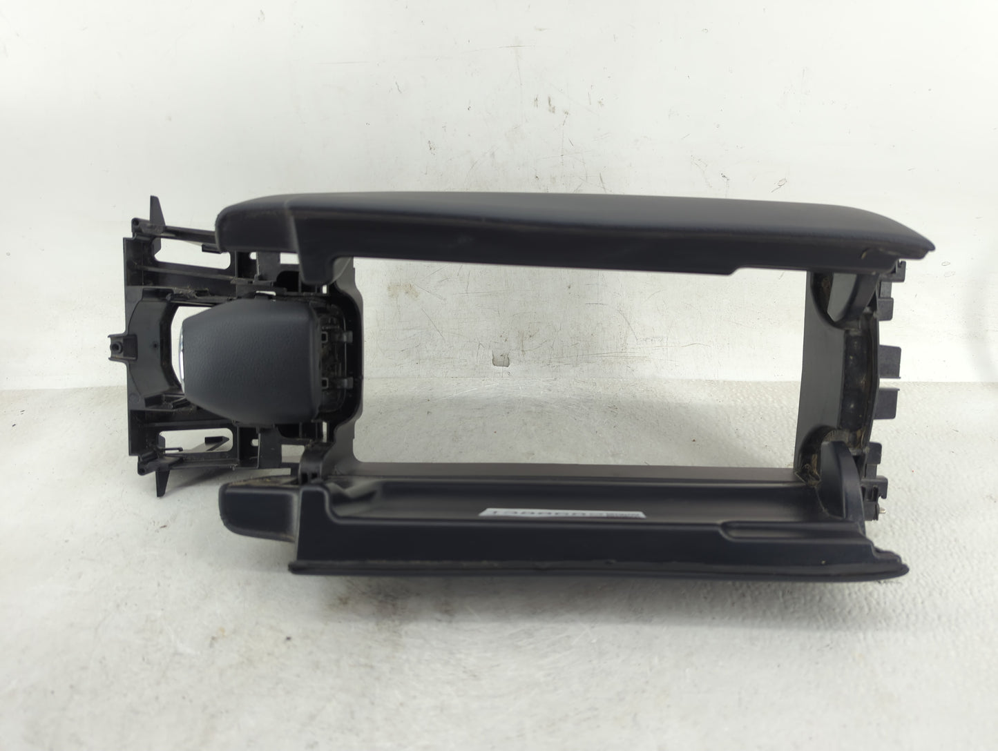 2013 Mercedes-Benz E350 Center Console Armrest Cover Lid Fits OEM Used Auto Parts - Oemusedautoparts1.com