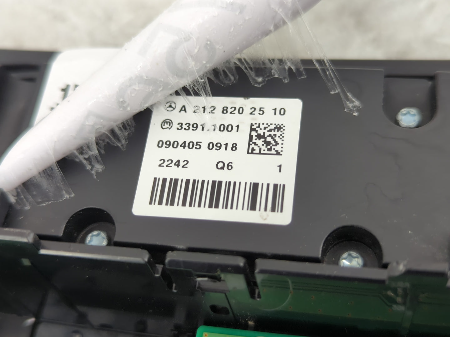2013 Mercedes-Benz E350 Climate Control Module Temperature AC/Heater Replacement P/N:A2128202510 Fits OEM Used Auto Parts - 