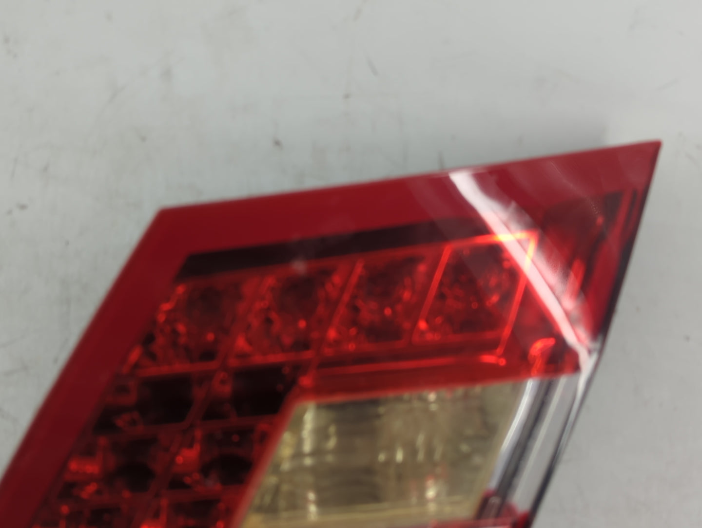 2010-2013 Mercedes-Benz E350 Tail Light Assembly Passenger Right OEM P/N:A046317 Fits Fits 2010 2011 2012 2013 OEM Used Auto