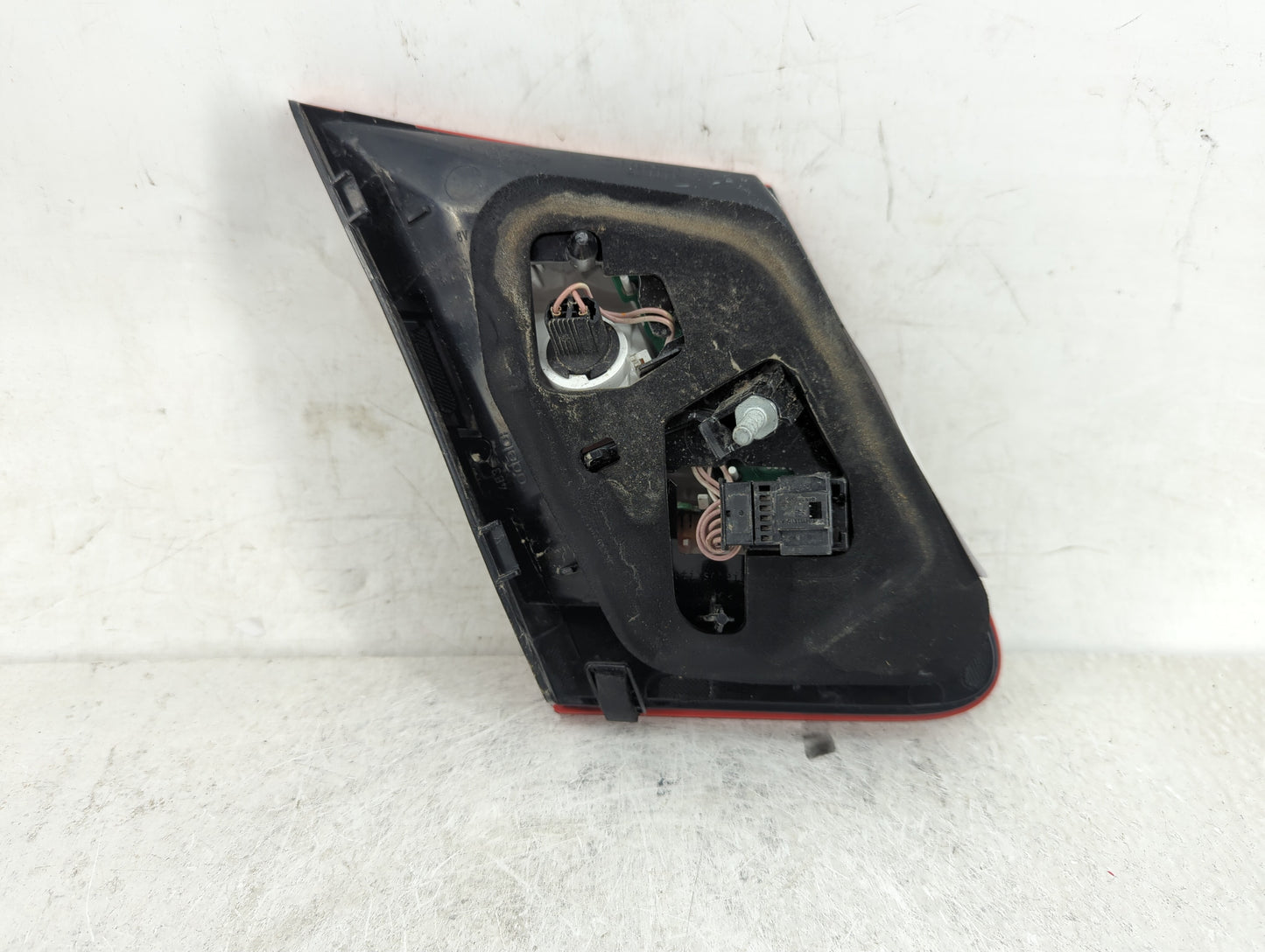 2010-2013 Mercedes-Benz E350 Tail Light Assembly Passenger Right OEM P/N:A046317 Fits Fits 2010 2011 2012 2013 OEM Used Auto