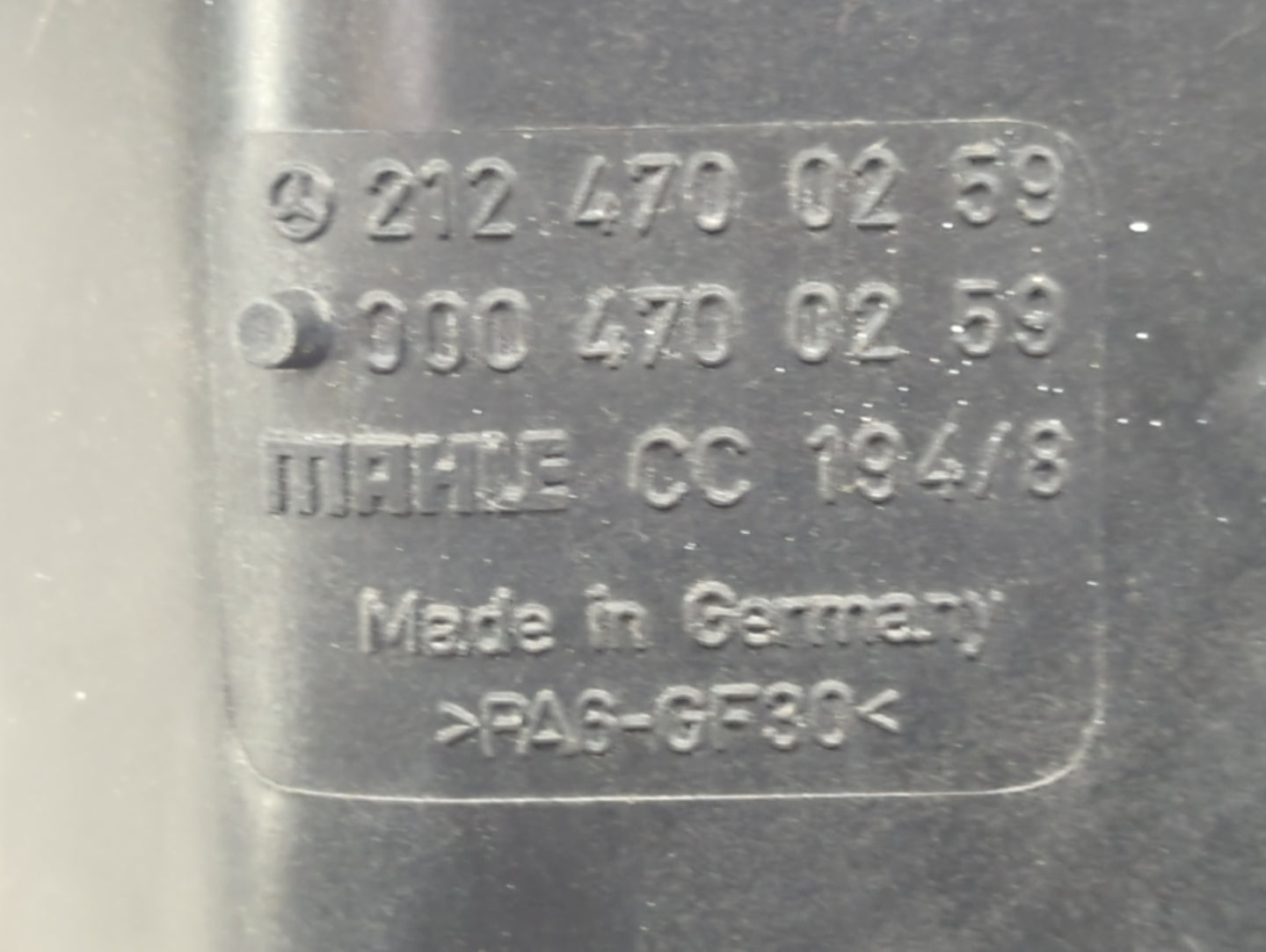 2013 Mercedes-benz E350 Fuel Vapor Charcoal Canister - Oemusedautoparts1.com