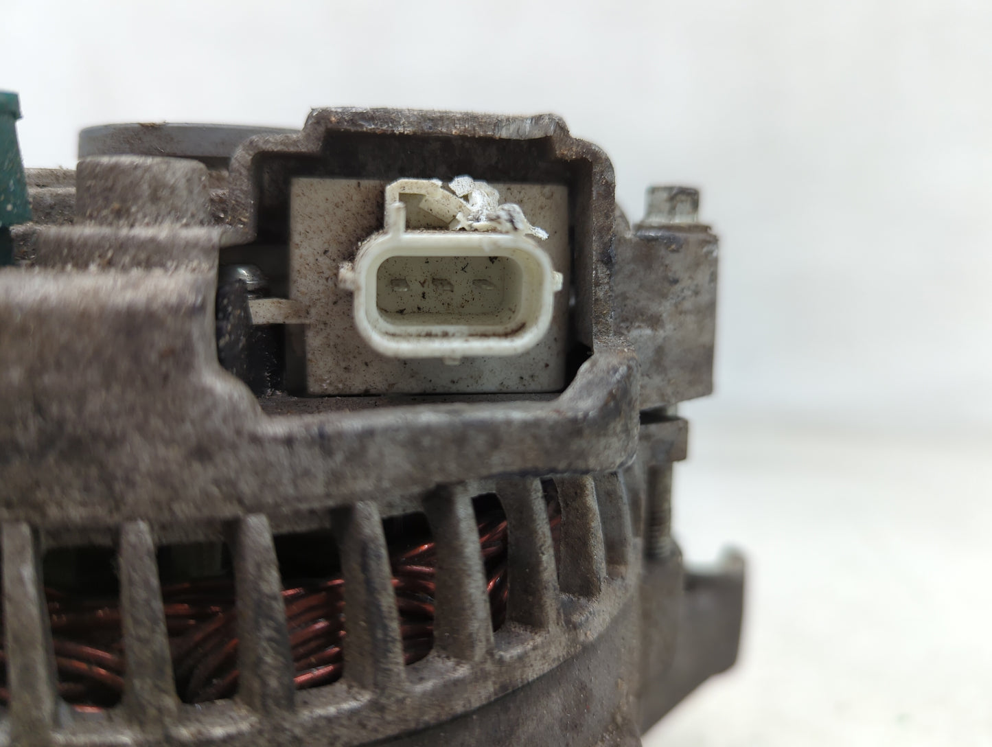 2012-2016 Mercedes-Benz E350 Alternator Replacement Generator Charging Assembly Engine OEM Fits OEM Used Auto Parts - Oemuse