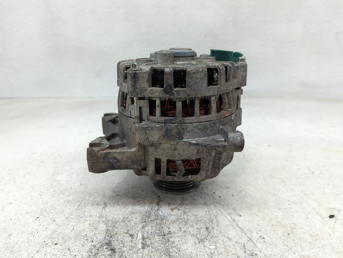 2012-2016 Mercedes-Benz E350 Alternator Replacement Generator Charging Assembly Engine OEM Fits OEM Used Auto Parts - Oemuse