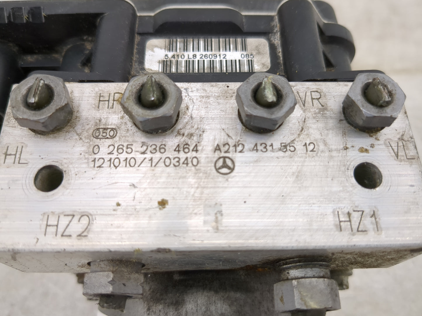 2013 Mercedes-Benz E350 ABS Pump Control Module Replacement P/N:0 265 236 464 Fits Fits 2014 OEM Used Auto Parts - Oemusedau