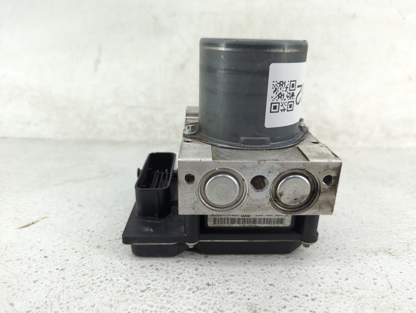 2013 Mercedes-Benz E350 ABS Pump Control Module Replacement P/N:0265236464 A2124315512, 5410L8240912 Fits Fits 2014 OEM Used