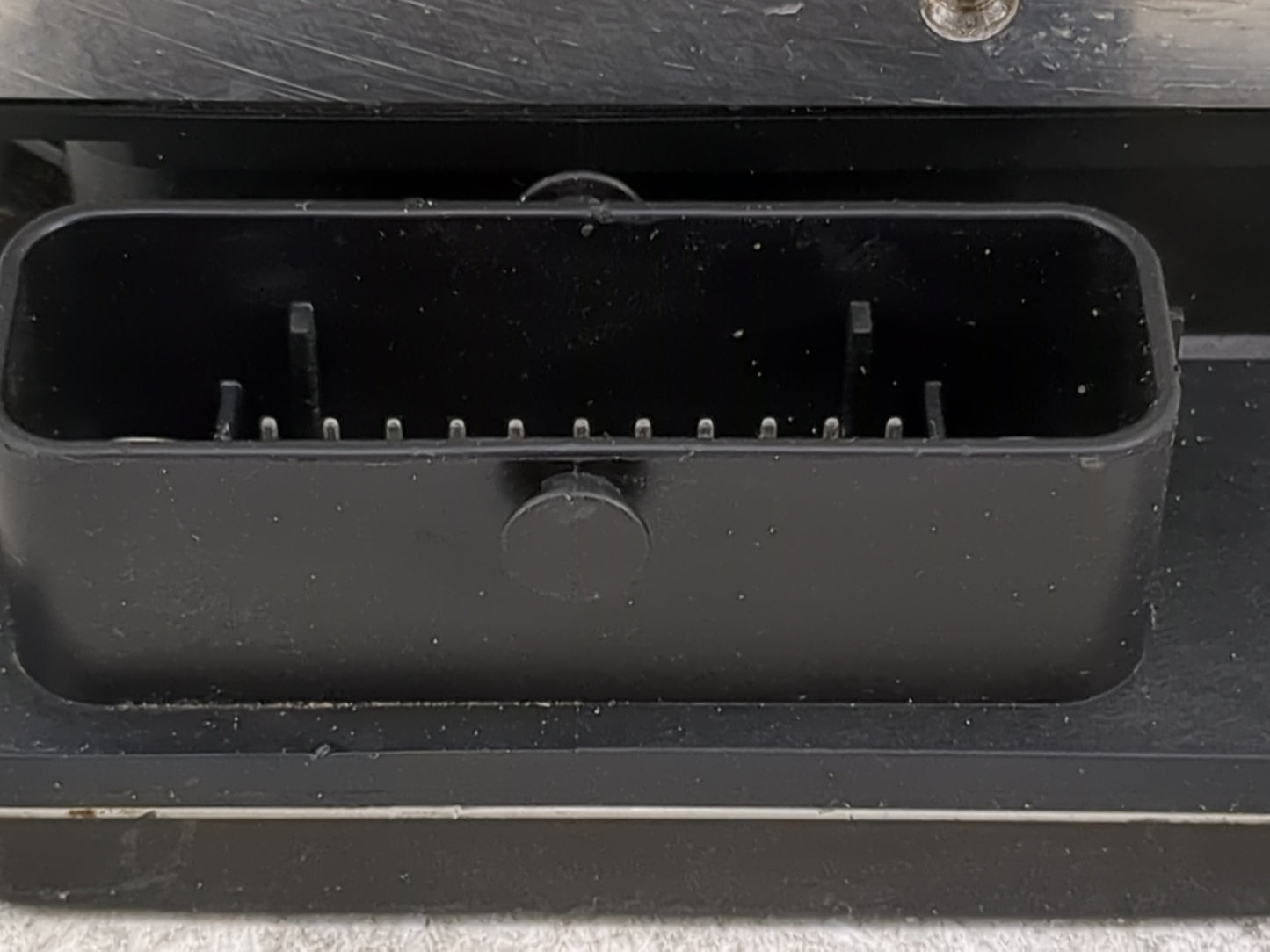 2013 Mercedes-Benz E350 ABS Pump Control Module Replacement P/N:0265236464 A2124315512, 5410L8290612 Fits Fits 2014 OEM Used