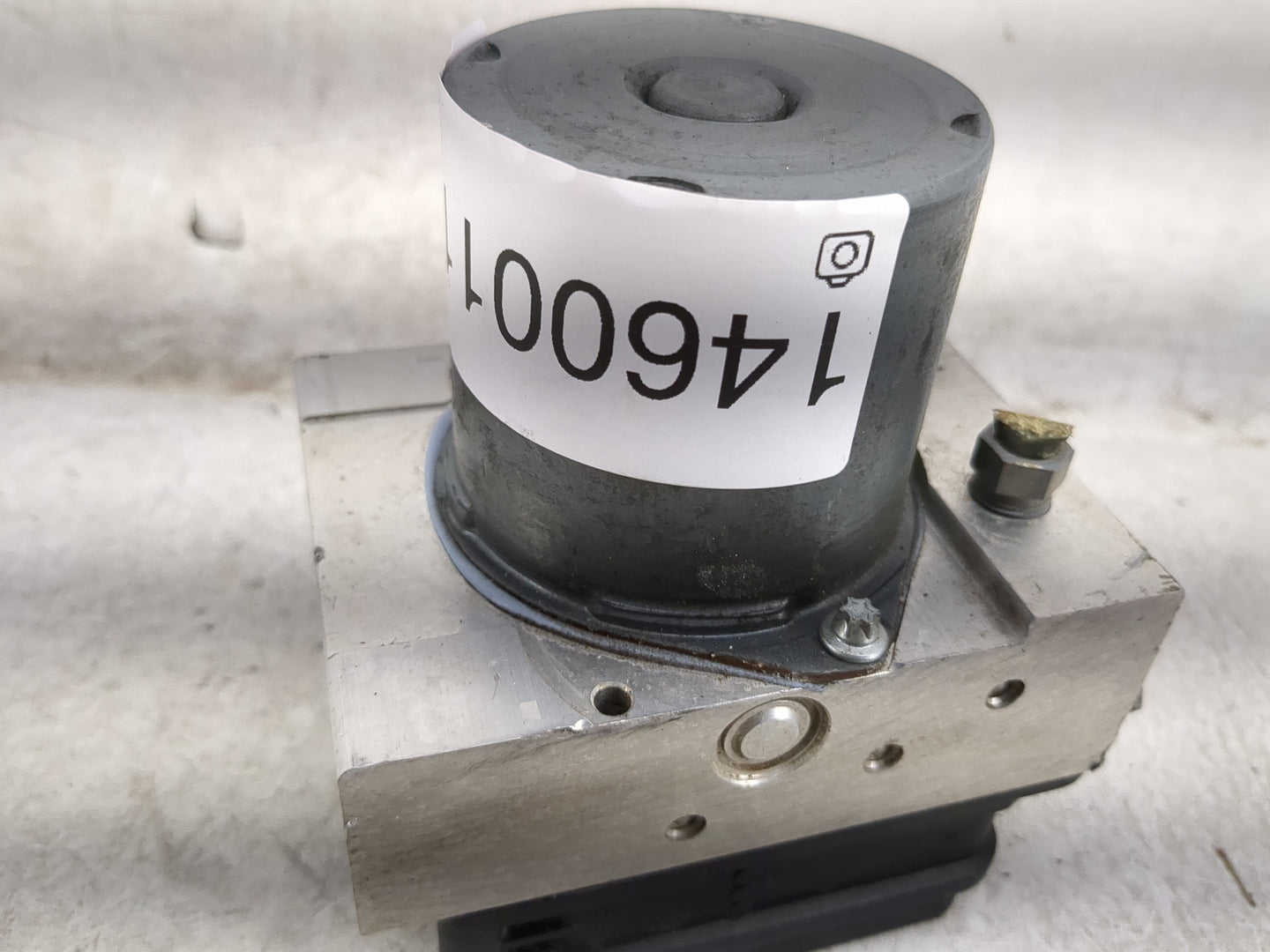 2013 Mercedes-Benz E350 ABS Pump Control Module Replacement P/N:0265236464 A2124315512, 5410L8290612 Fits Fits 2014 OEM Used