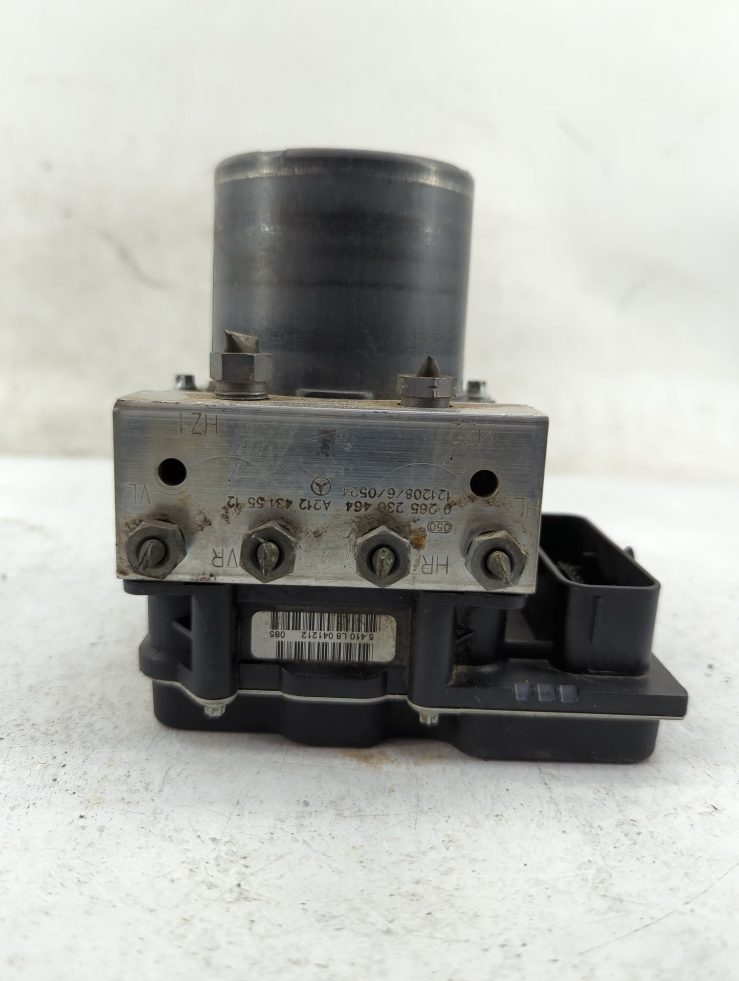 2013 Mercedes-Benz E350 ABS Pump Control Module Replacement P/N:A212 431 55 12 0 265 236 464 Fits Fits 2014 OEM Used Auto Pa