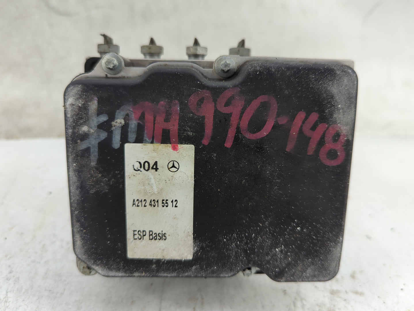 2013 Mercedes-Benz E350 ABS Pump Control Module Replacement P/N:A212 431 55 12 0 265 236 464 Fits Fits 2014 OEM Used Auto Pa