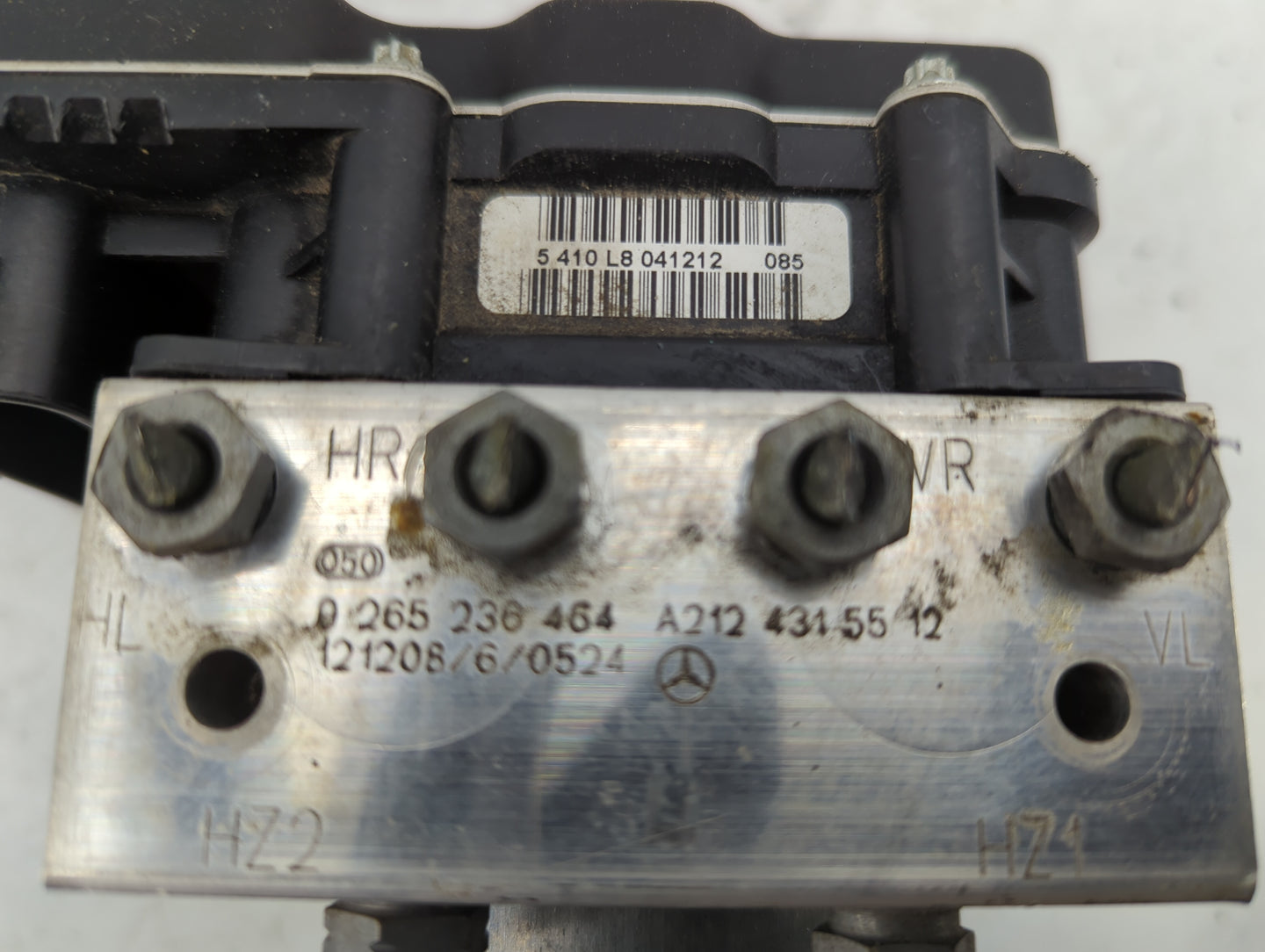2013 Mercedes-Benz E350 ABS Pump Control Module Replacement P/N:A212 431 55 12 0 265 236 464 Fits Fits 2014 OEM Used Auto Pa