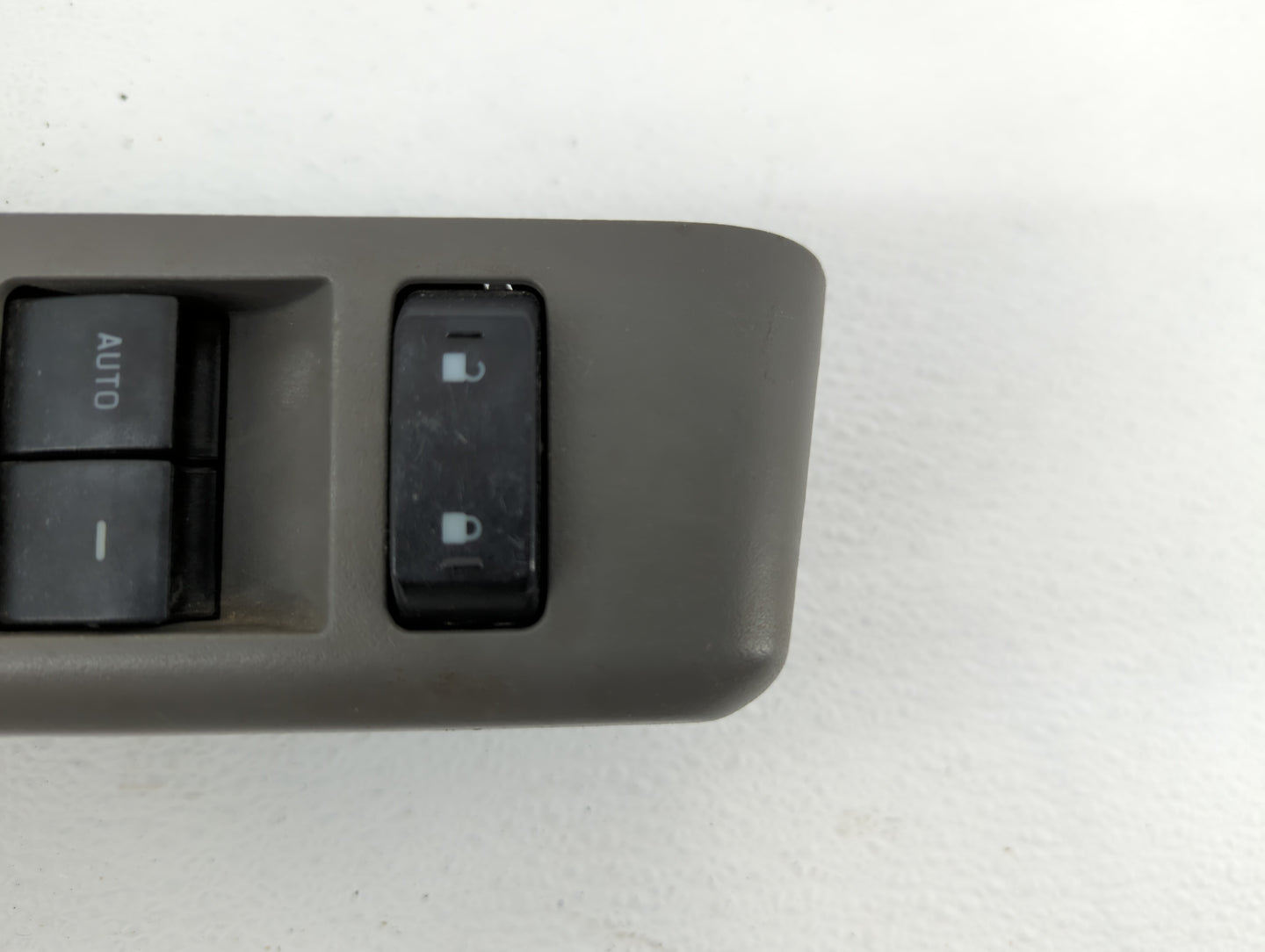 2013 Mercedes-Benz E350 Master Power Window Switch Replacement Driver Side Left P/N:8C3T-14B133-DBS 7L2T-14963-AAW Fits OEM 