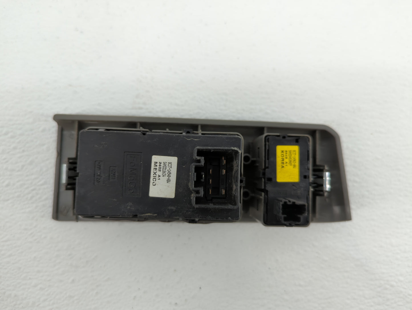 2013 Mercedes-Benz E350 Master Power Window Switch Replacement Driver Side Left P/N:8C3T-14B133-DBS 7L2T-14963-AAW Fits OEM 