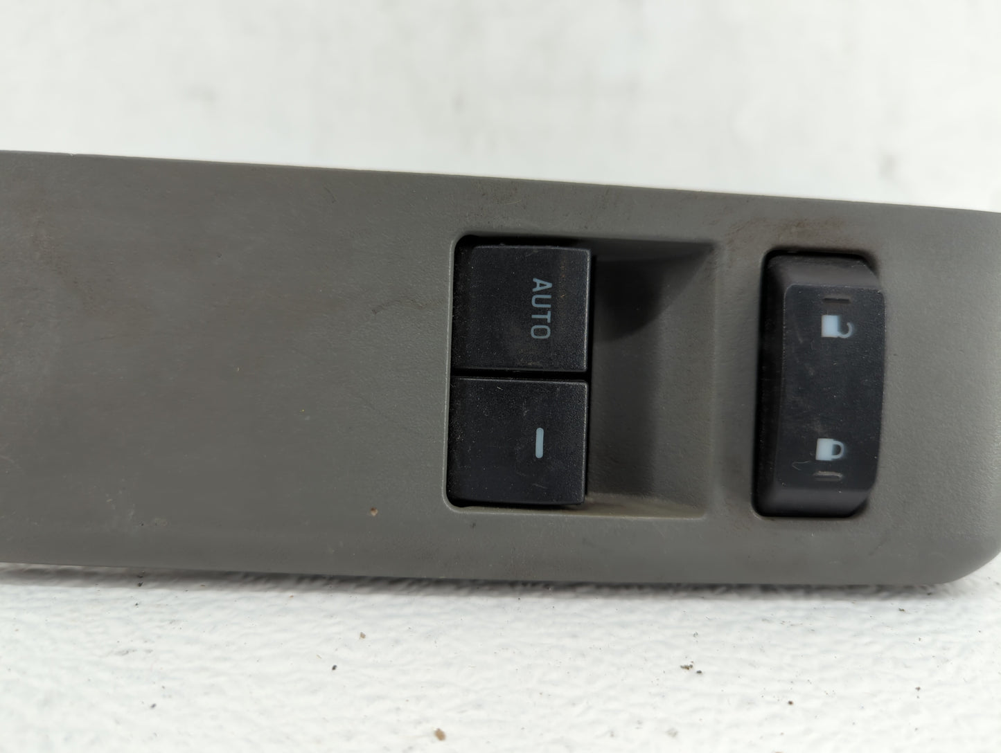2013 Mercedes-Benz E350 Master Power Window Switch Replacement Driver Side Left P/N:8C3T-14B133-DBS 7L2T-14963-AAW Fits OEM 