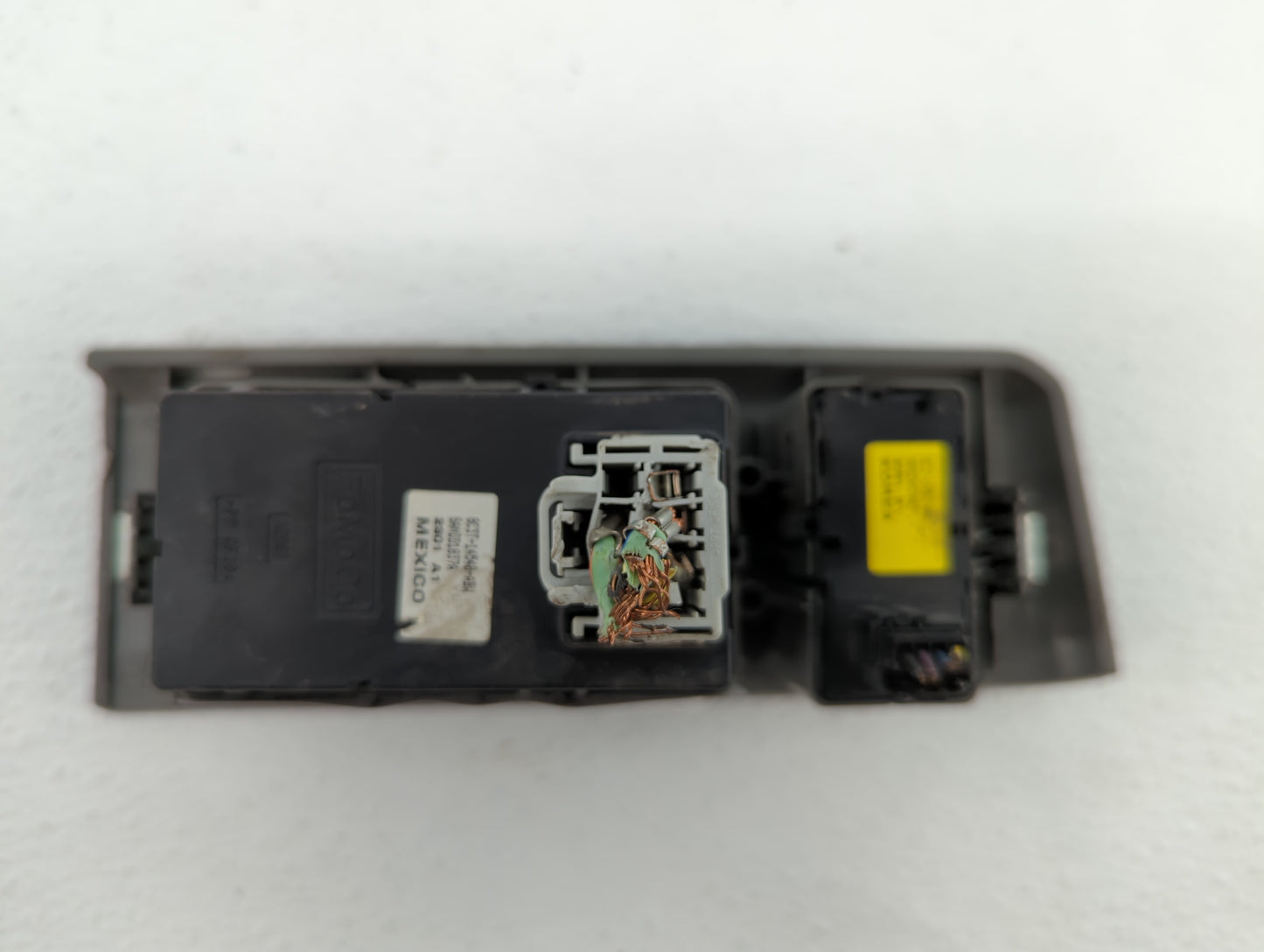 2013 Mercedes-Benz E350 Master Power Window Switch Replacement Driver Side Left P/N:8C3T-14B133-DBS 7L2T-14963-AAW Fits OEM 