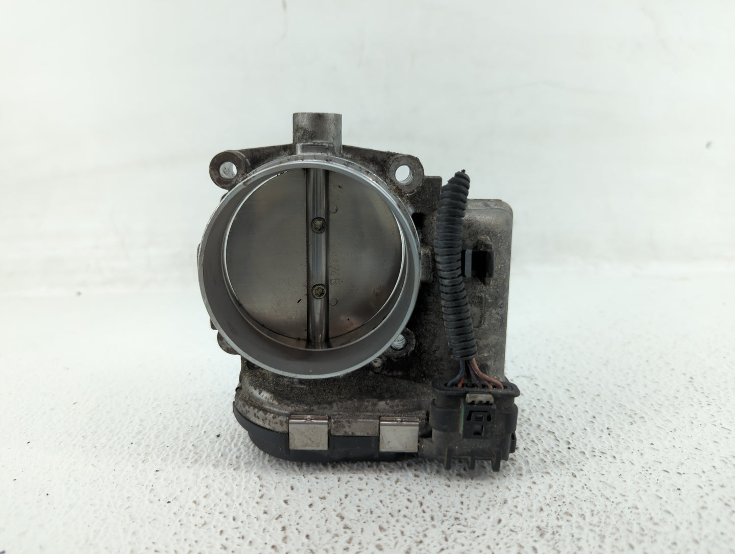 2012-2016 Mercedes-Benz E350 Throttle Body P/N:A 276 141 01 25 2761410125 Fits OEM Used Auto Parts - Oemusedautoparts1.com