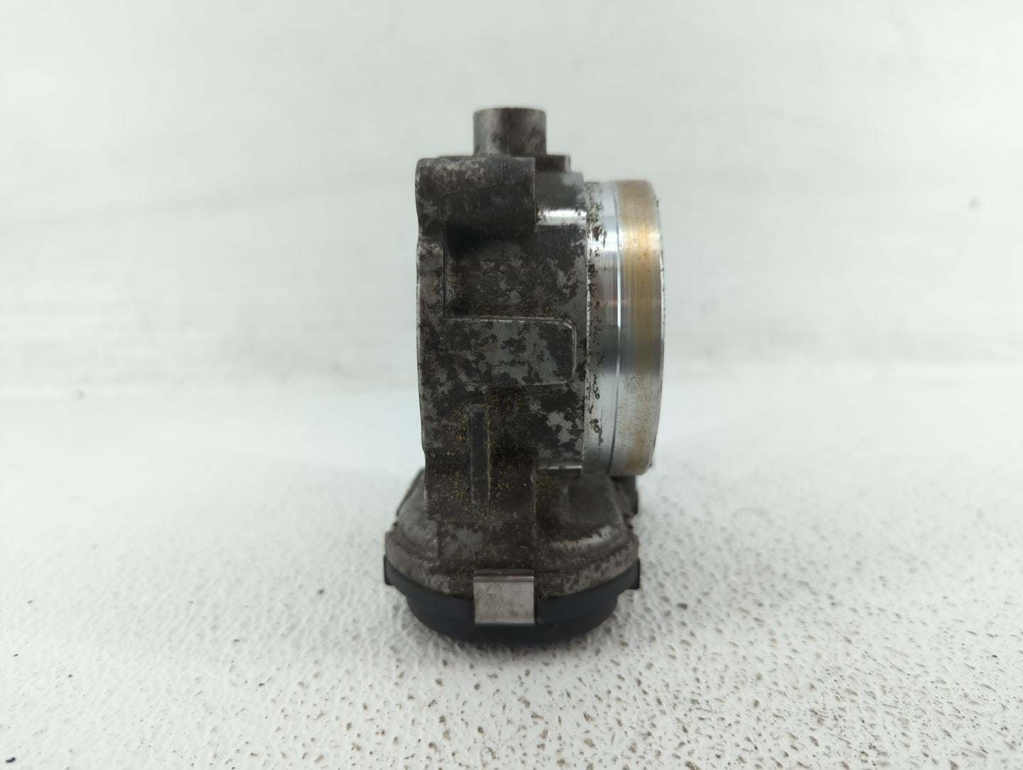 2012-2016 Mercedes-Benz E350 Throttle Body P/N:A 276 141 01 25 2761410125 Fits OEM Used Auto Parts - Oemusedautoparts1.com