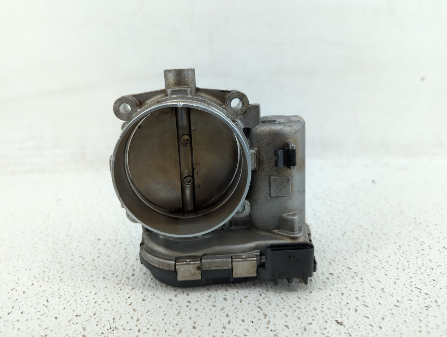 2012-2016 Mercedes-Benz E350 Throttle Body P/N:A 276 141 01 25 2761410125 Fits OEM Used Auto Parts - Oemusedautoparts1.com