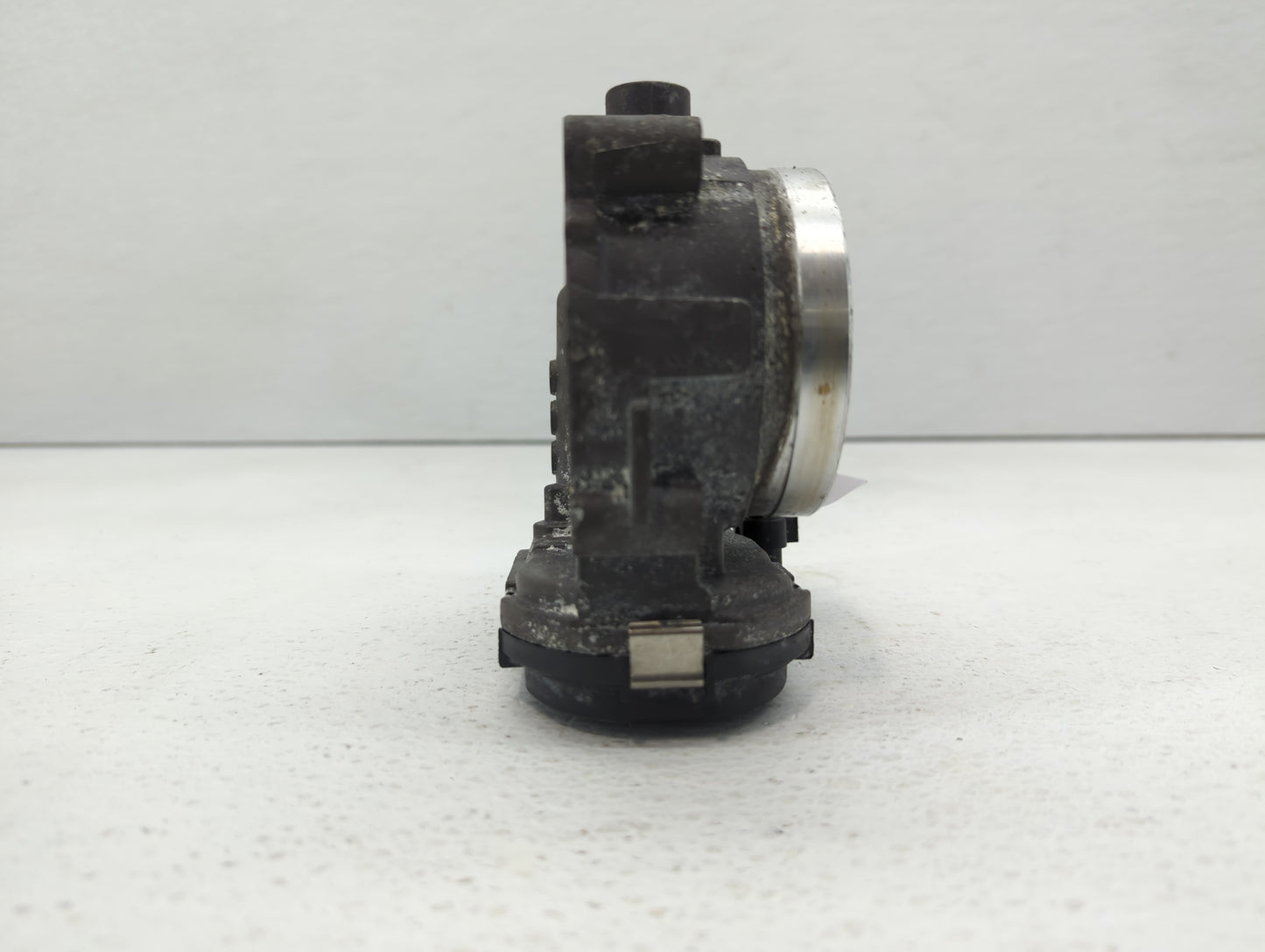 2012-2016 Mercedes-Benz E350 Throttle Body P/N:A 276 141 01 25 2761410125 Fits OEM Used Auto Parts - Oemusedautoparts1.com