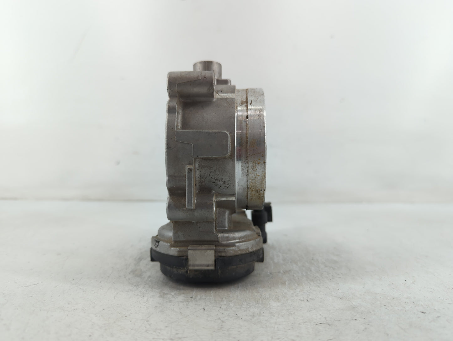 2012-2016 Mercedes-Benz E350 Throttle Body P/N:0 280 750 503 A 276 141 01 25 Fits OEM Used Auto Parts - Oemusedautoparts1.co