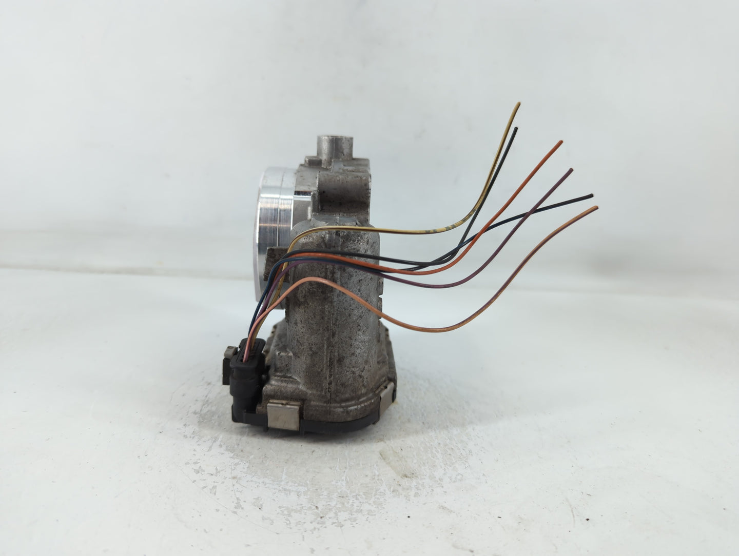 2012-2016 Mercedes-Benz E350 Throttle Body P/N:0 280 750 503 A 276 141 01 25 Fits OEM Used Auto Parts - Oemusedautoparts1.co