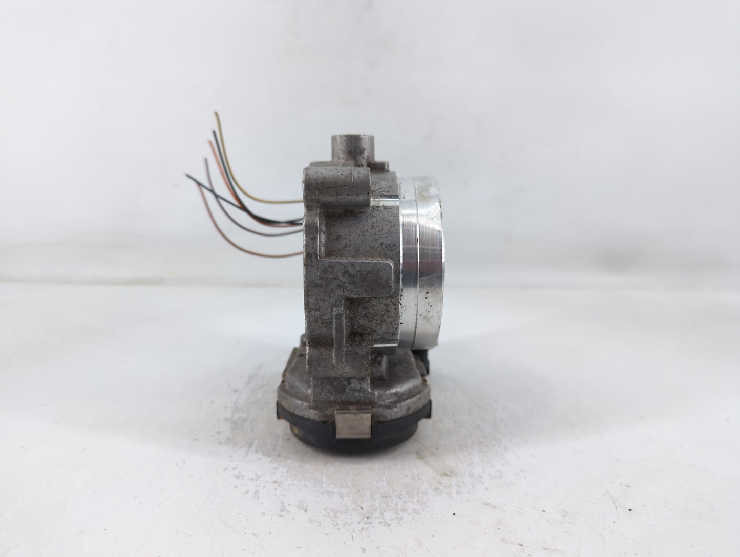 2012-2016 Mercedes-Benz E350 Throttle Body P/N:0 280 750 503 A 276 141 01 25 Fits OEM Used Auto Parts - Oemusedautoparts1.co