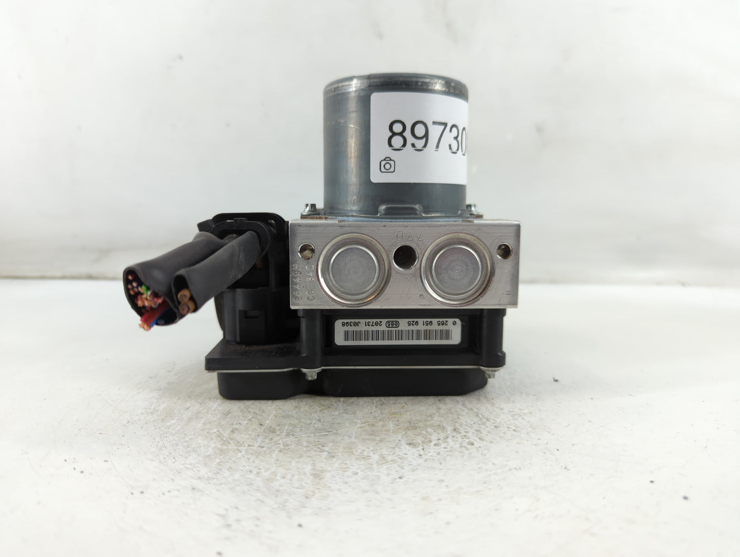 2013 Mercedes-Benz E350 ABS Pump Control Module Replacement P/N:0 265 239 257 Fits OEM Used Auto Parts - Oemusedautoparts1.c