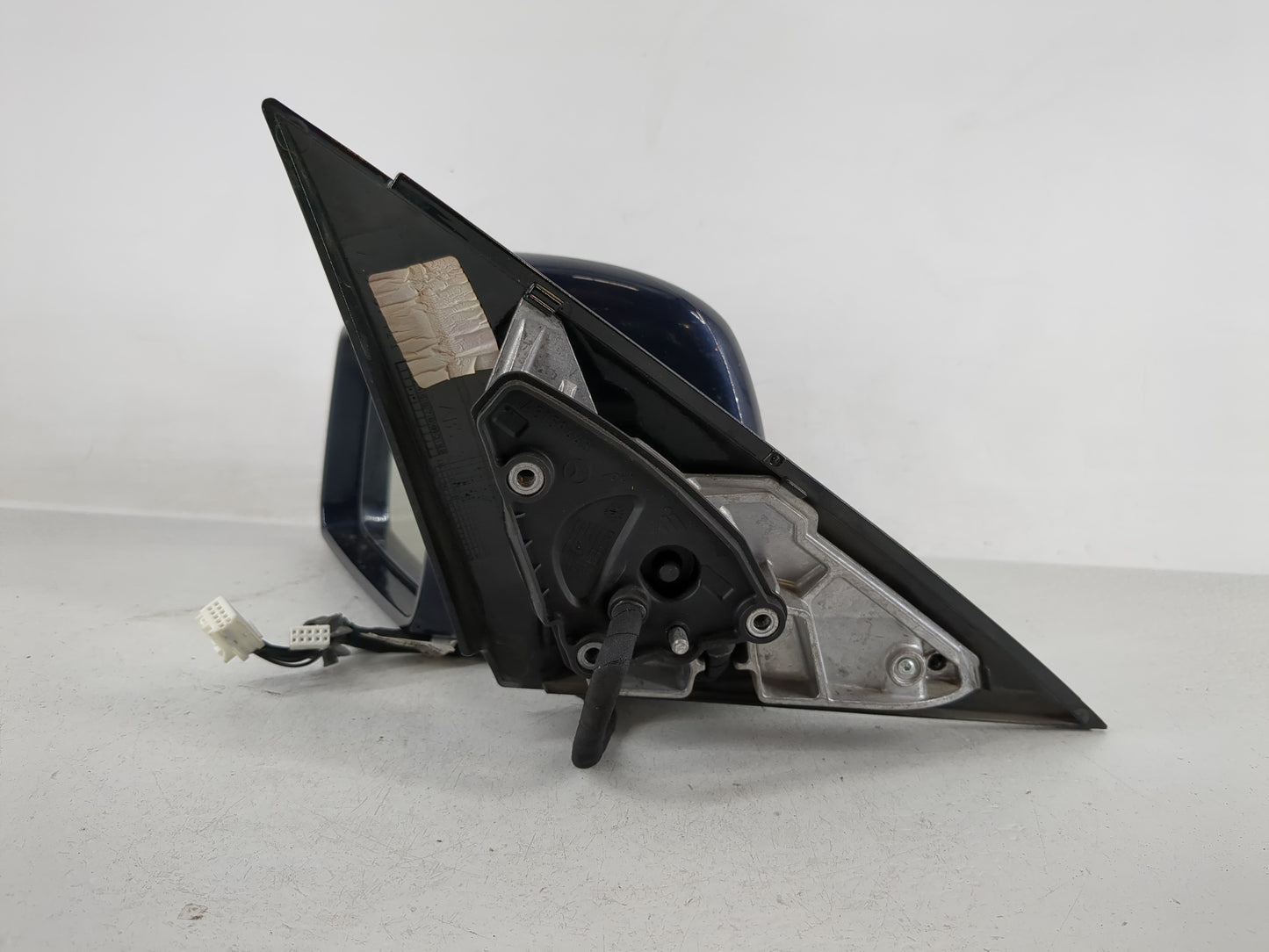 2011-2014 Mercedes-Benz E550 Driver Side View Mirror - Left Door Mirror OEM Used - Oemusedautoparts1.com