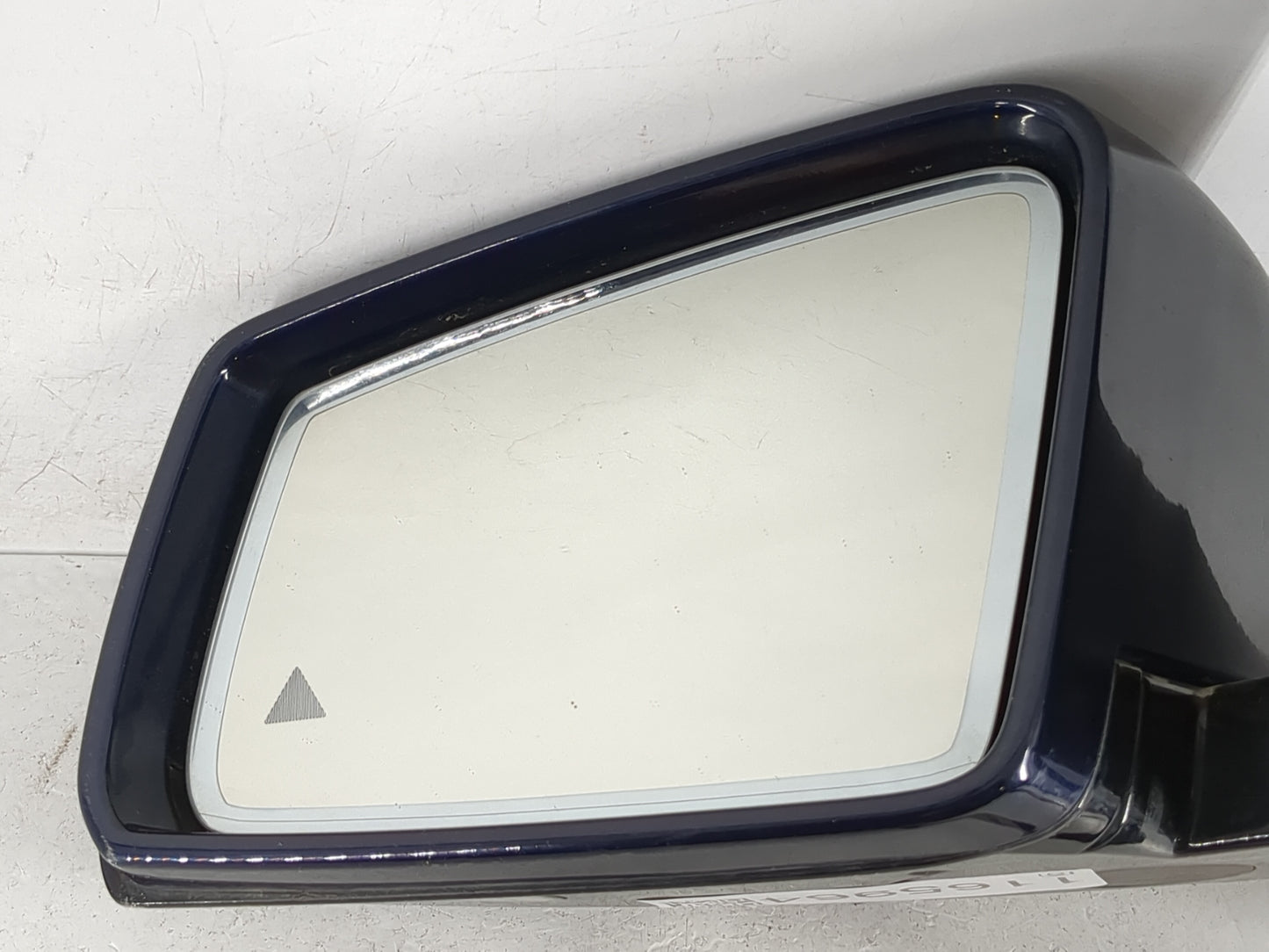2011-2014 Mercedes-Benz E550 Driver Side View Mirror - Left Door Mirror OEM Used - Oemusedautoparts1.com