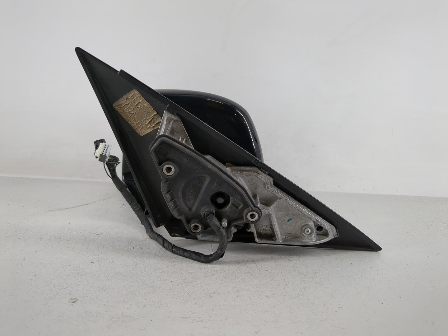 2011-2014 Mercedes-Benz E550 Driver Side View Mirror - Left Door Mirror OEM Used - Oemusedautoparts1.com