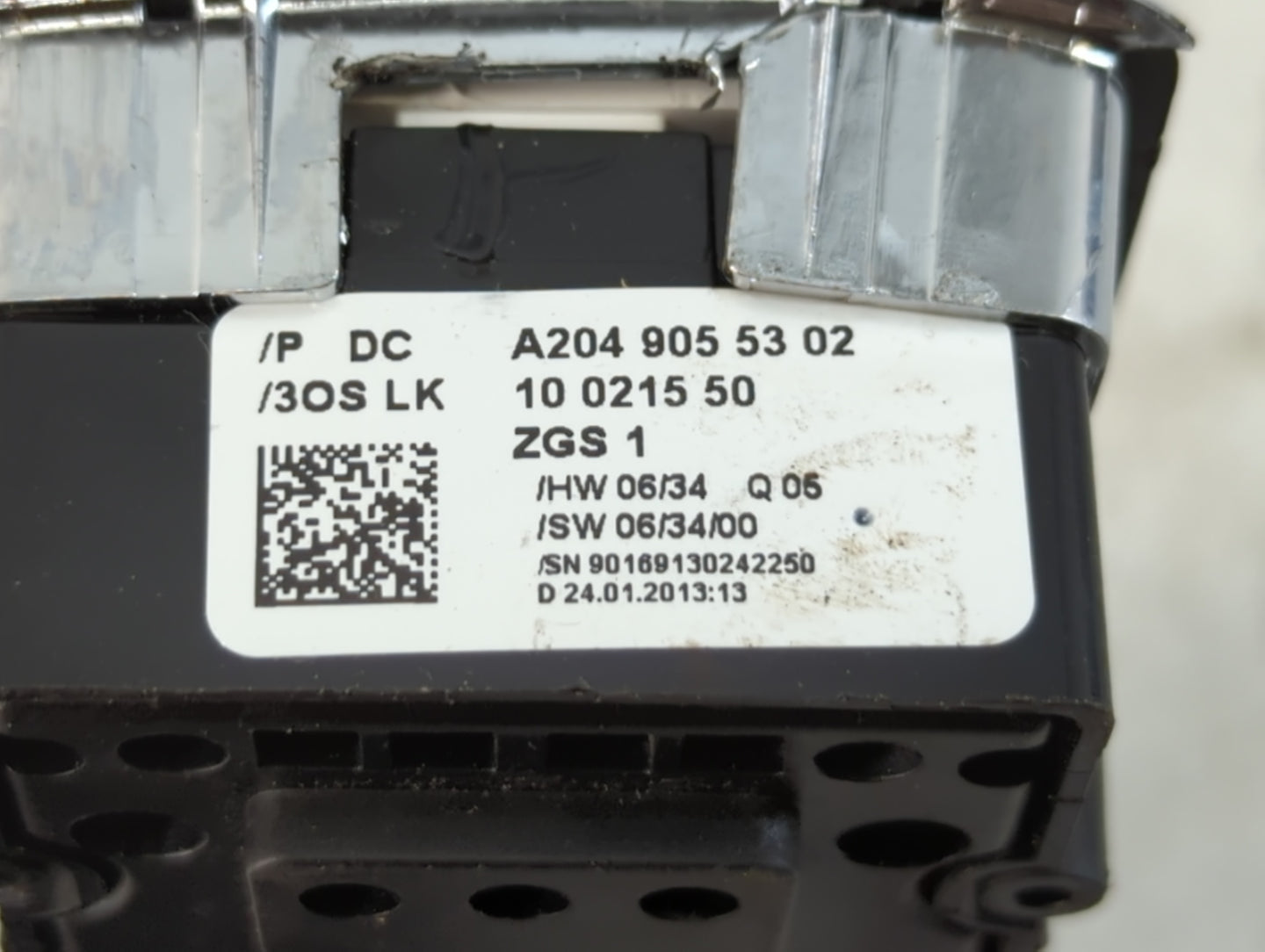 2010-2017 Mercedes-Benz E550 Master Power Window Switch Replacement Driver Side Left P/N:10 0215 50 A204 905 53 02 Fits OEM 