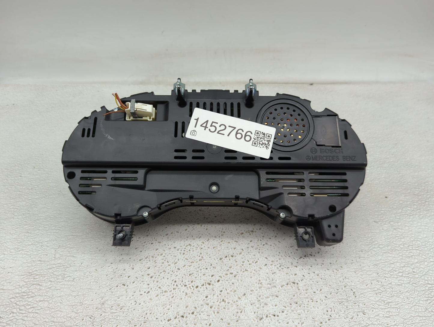 2013 Mercedes-Benz Gl-Class Instrument Cluster Speedometer Gauges P/N:A1669003106 0263683115, A1669017401, A1669022003 Fits 