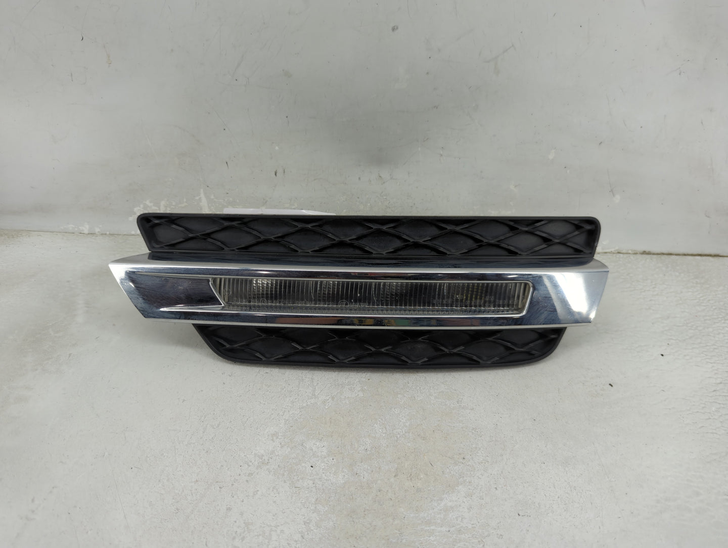 Mercedes-benz Gl-class Driver Left Oem Fog Light Lamp Chrome - Oemusedautoparts1.com