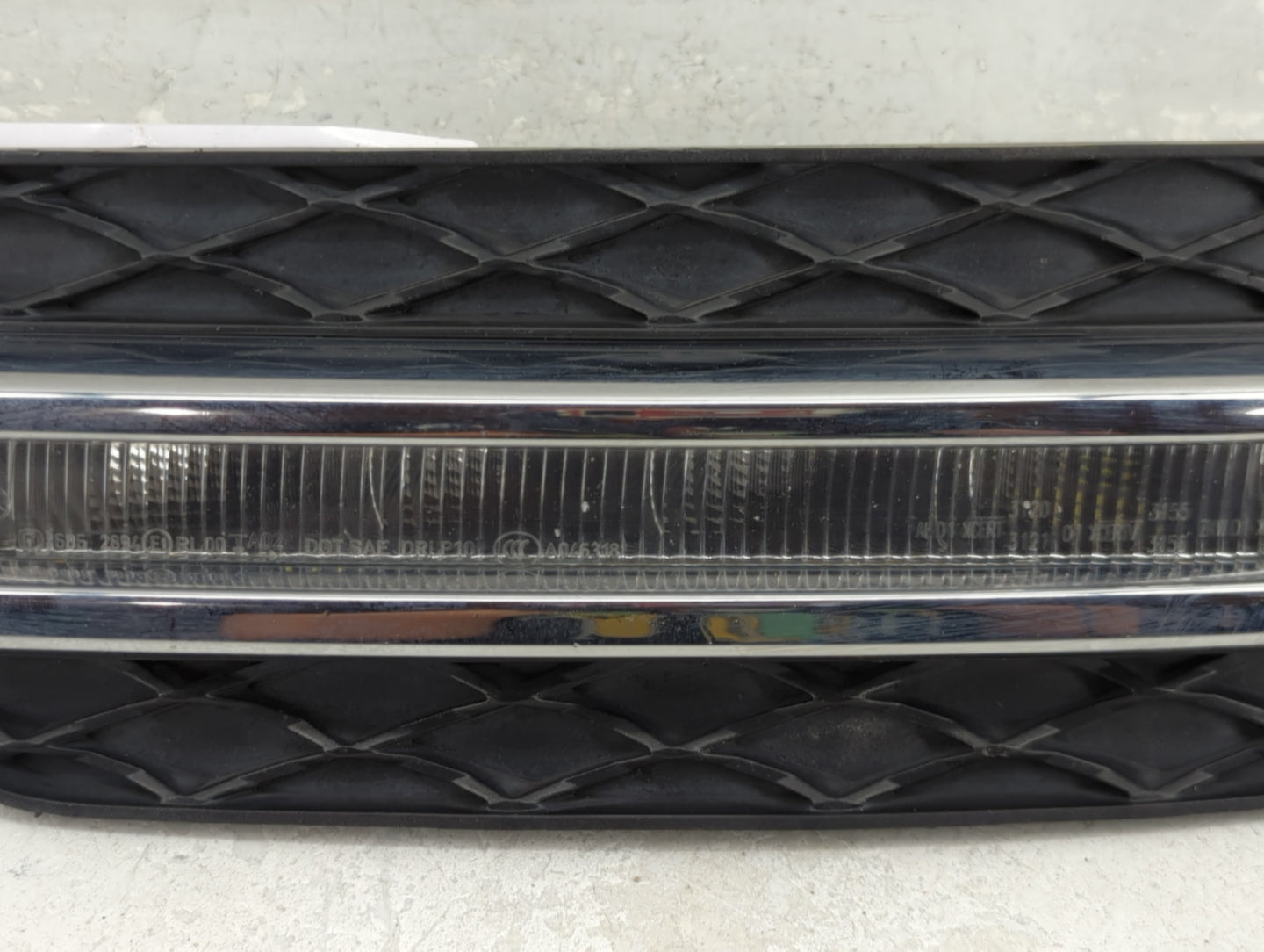 Mercedes-benz Gl-class Driver Left Oem Fog Light Lamp Chrome - Oemusedautoparts1.com