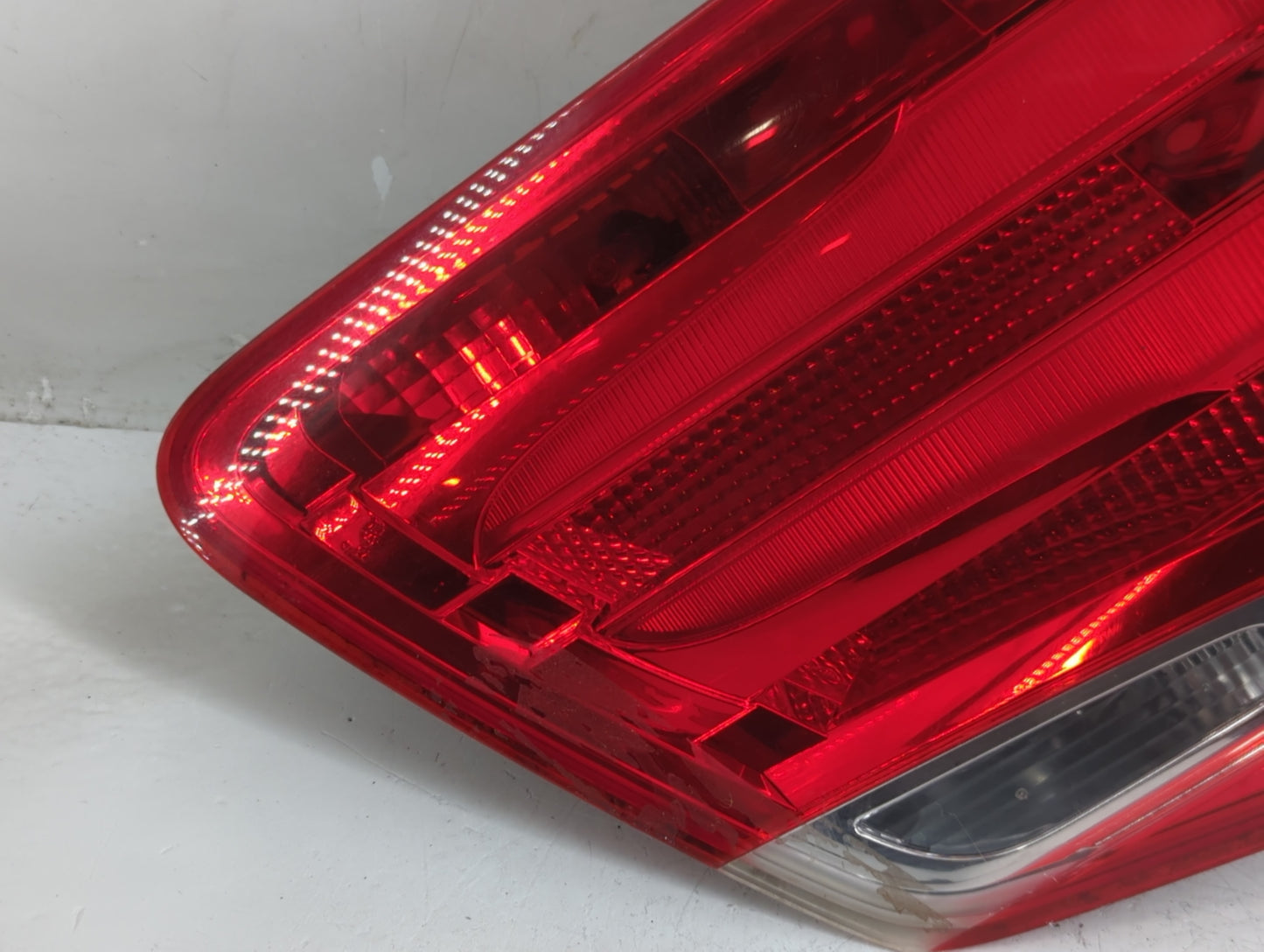 2013-2016 Mercedes-Benz Gl450 Tail Light Assembly Driver Left OEM P/N:A 166 820 11 64 Fits Fits 2013 2014 2015 2016 OEM Used