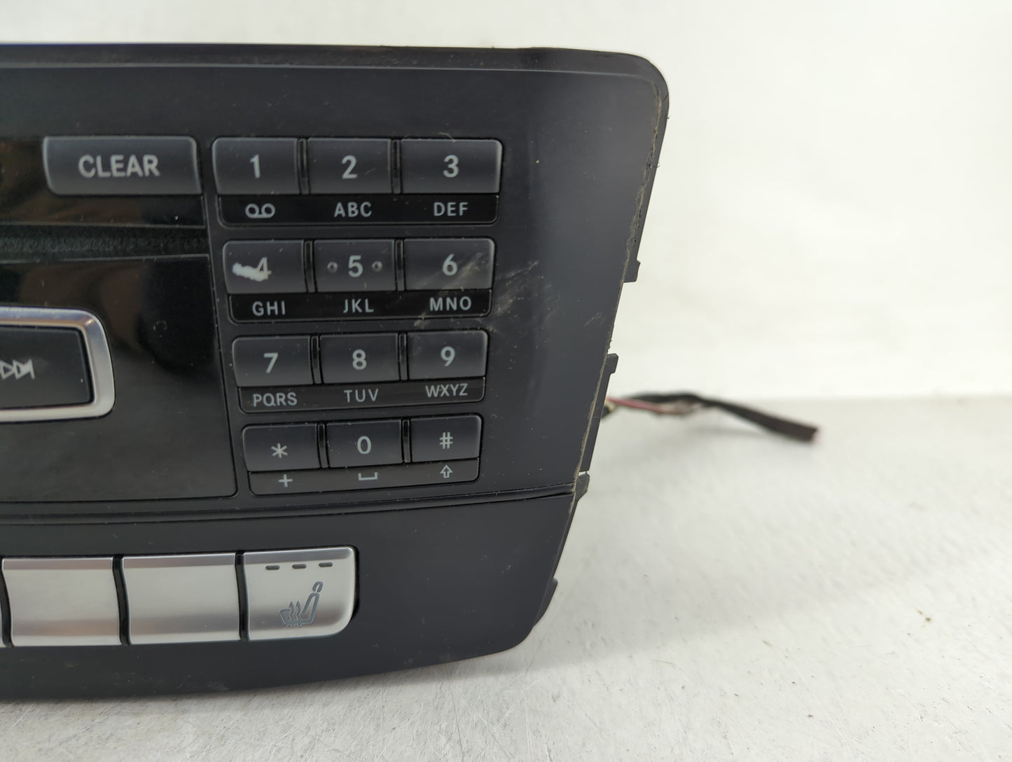 2013 Mercedes-Benz Gl450 Radio AM FM Cd Player Receiver Replacement P/N:1669000109 Fits OEM Used Auto Parts - Oemusedautopar