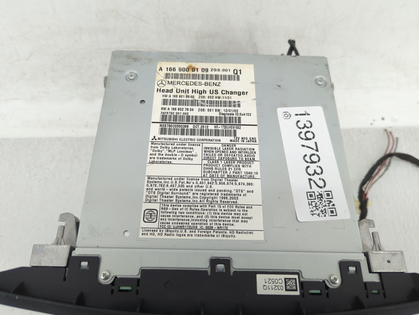 2013 Mercedes-Benz Gl450 Radio AM FM Cd Player Receiver Replacement P/N:1669000109 Fits OEM Used Auto Parts - Oemusedautopar