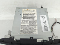 2013 Mercedes-Benz Gl450 Radio AM FM Cd Player Receiver Replacement P/N:1669000109 Fits OEM Used Auto Parts - Oemusedautopar