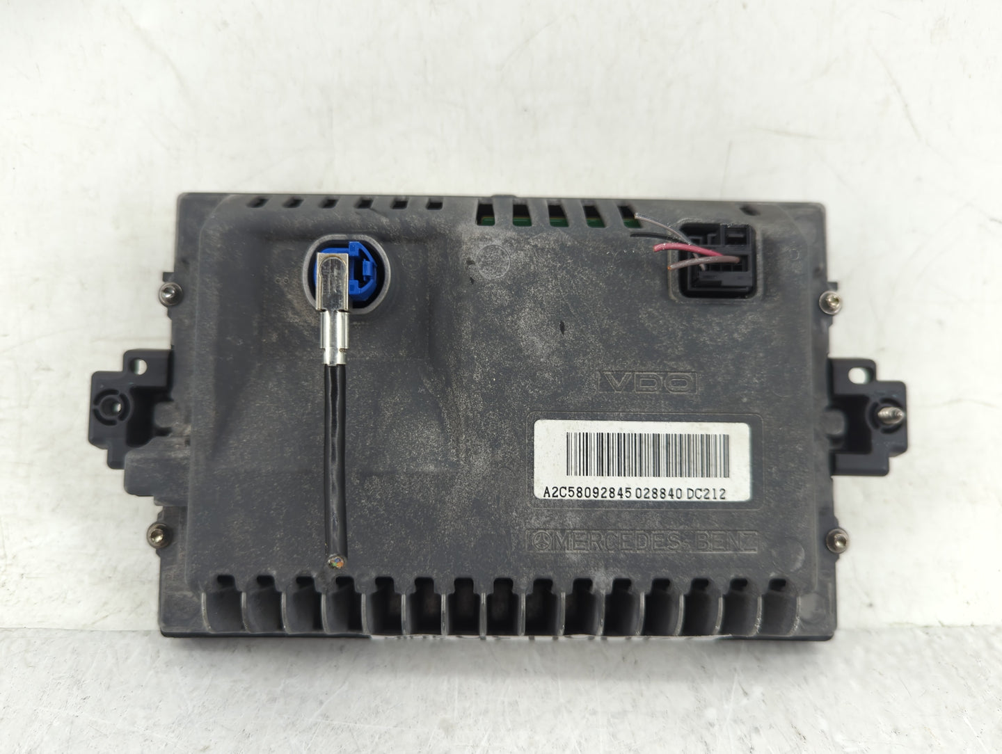 2013 Mercedes-Benz Gl450 Radio AM FM Cd Player Receiver Replacement P/N:A2C58092845 Fits Fits 2012 2014 OEM Used Auto Parts 
