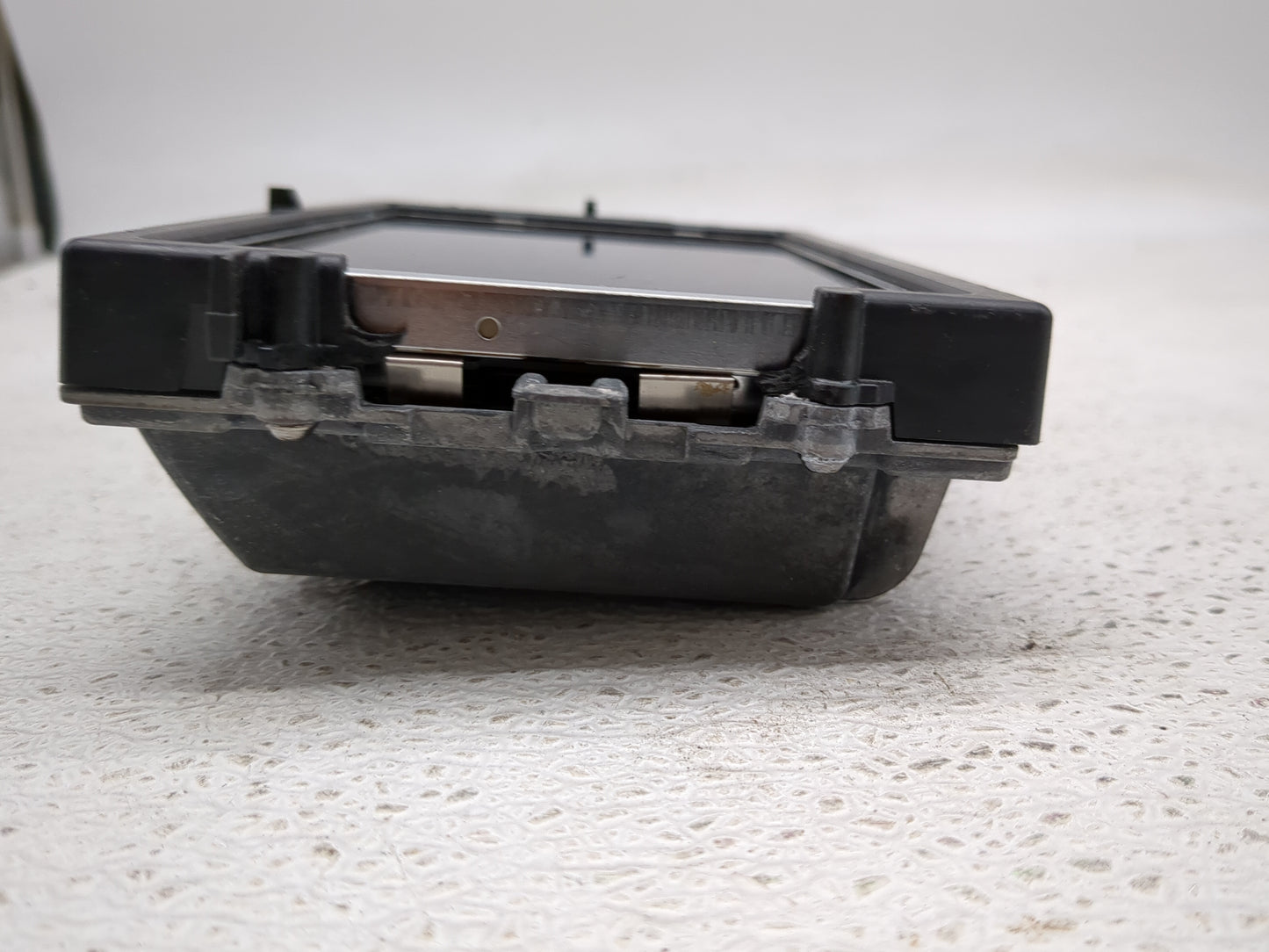 2013-2014 Mercedes-benz Gl450 Information Display Screen - Oemusedautoparts1.com
