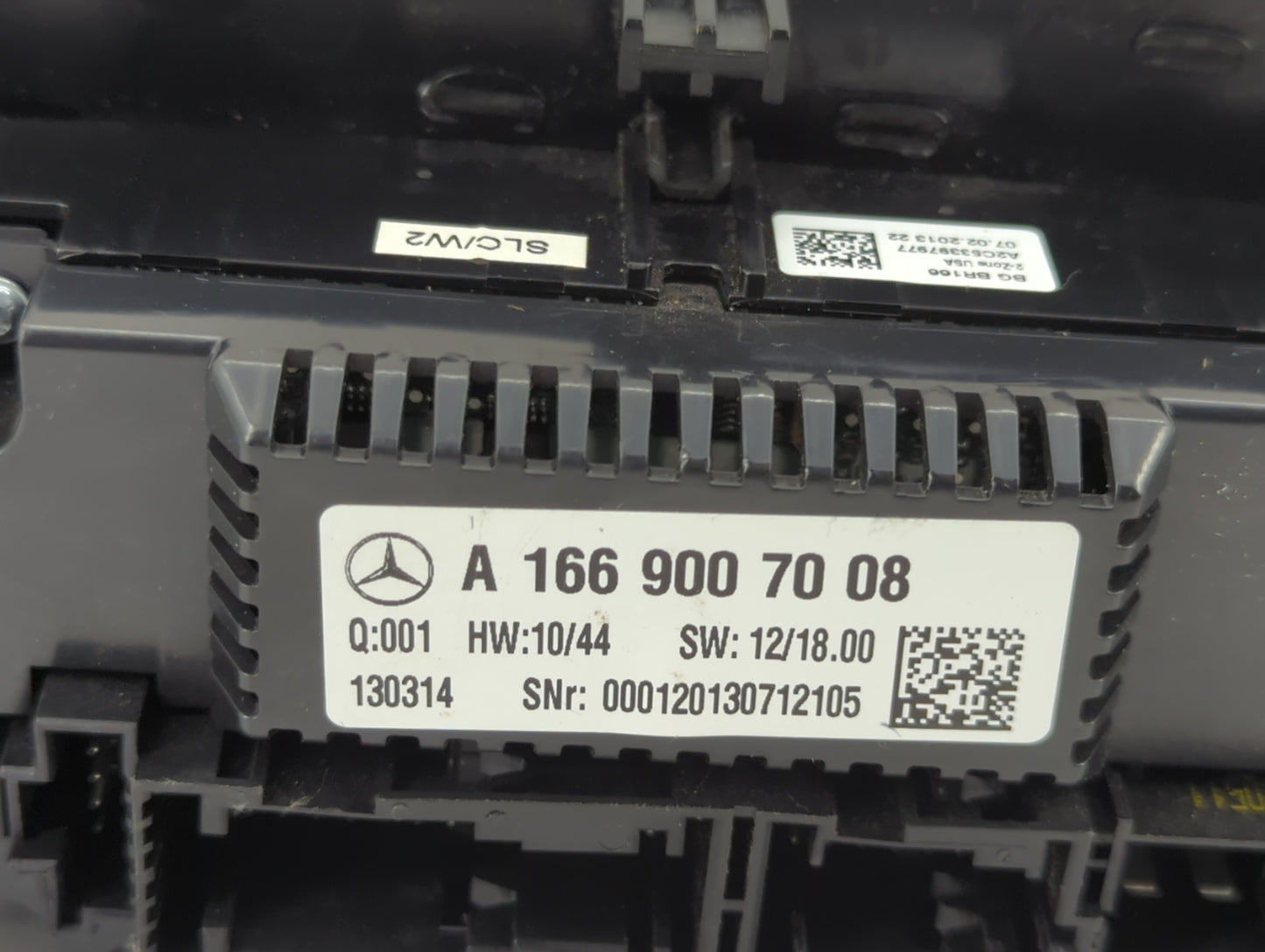 2013 Mercedes-Benz Gl450 Climate Control Module Temperature AC/Heater Replacement P/N:A1669007008 Fits OEM Used Auto Parts -