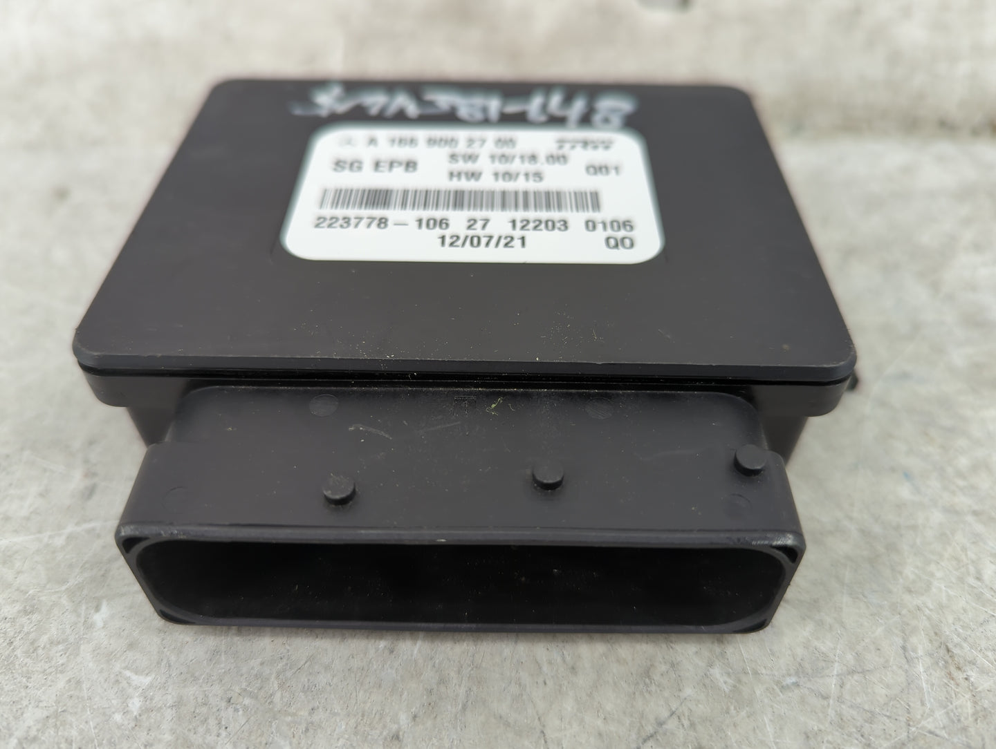2013-2014 Mercedes-benz Gl450 Parking Brake Control Module 1452417 - Oemusedautoparts1.com