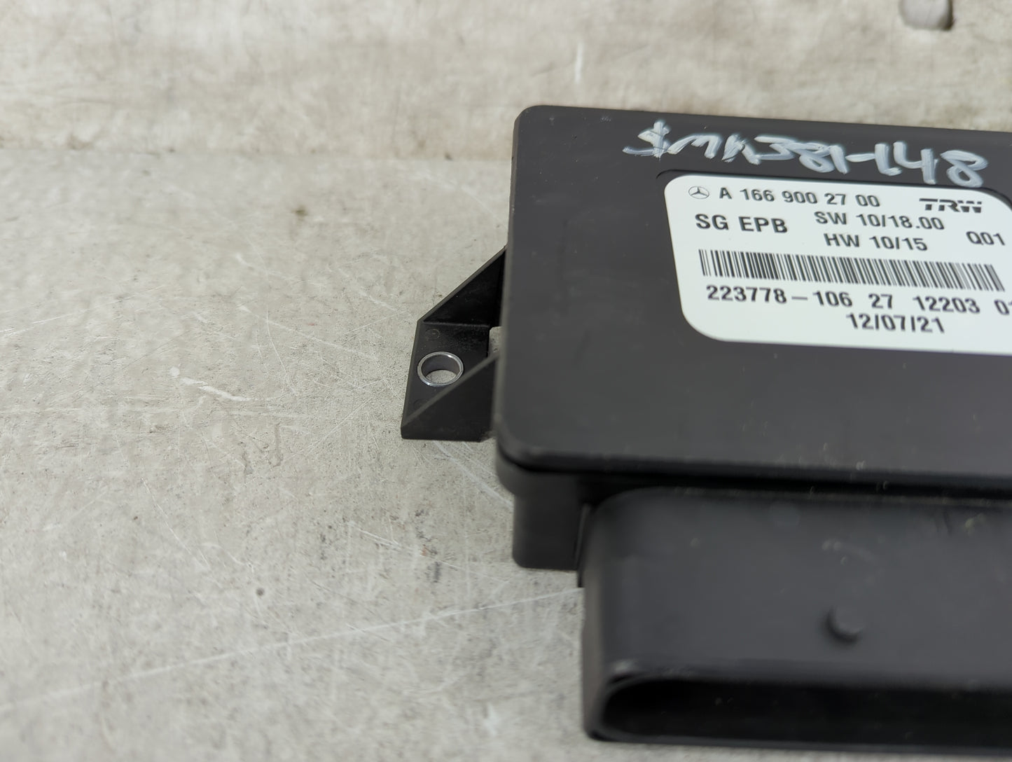 2013-2014 Mercedes-benz Gl450 Parking Brake Control Module 1452417 - Oemusedautoparts1.com